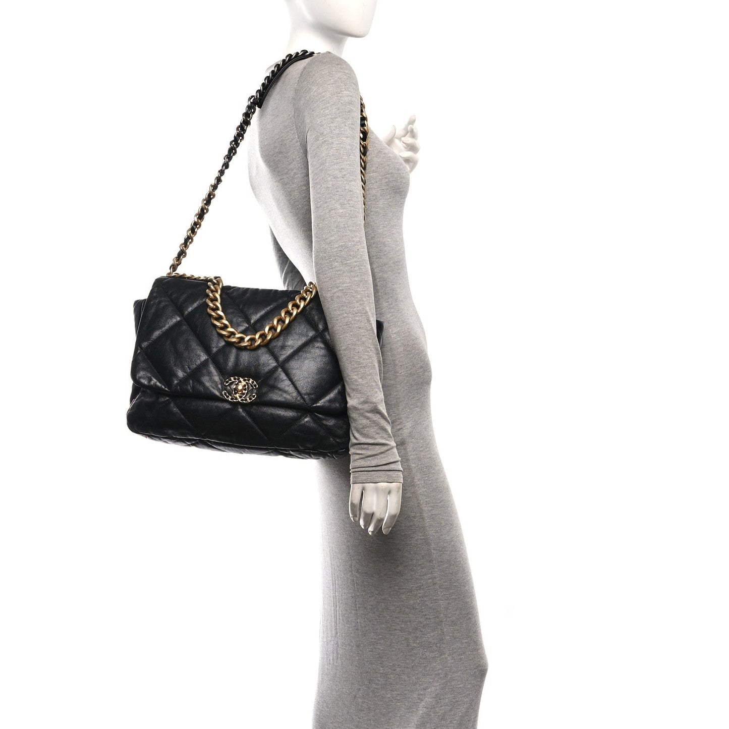 Goatskin Quilted Maxi Chanel 19 Flap Black