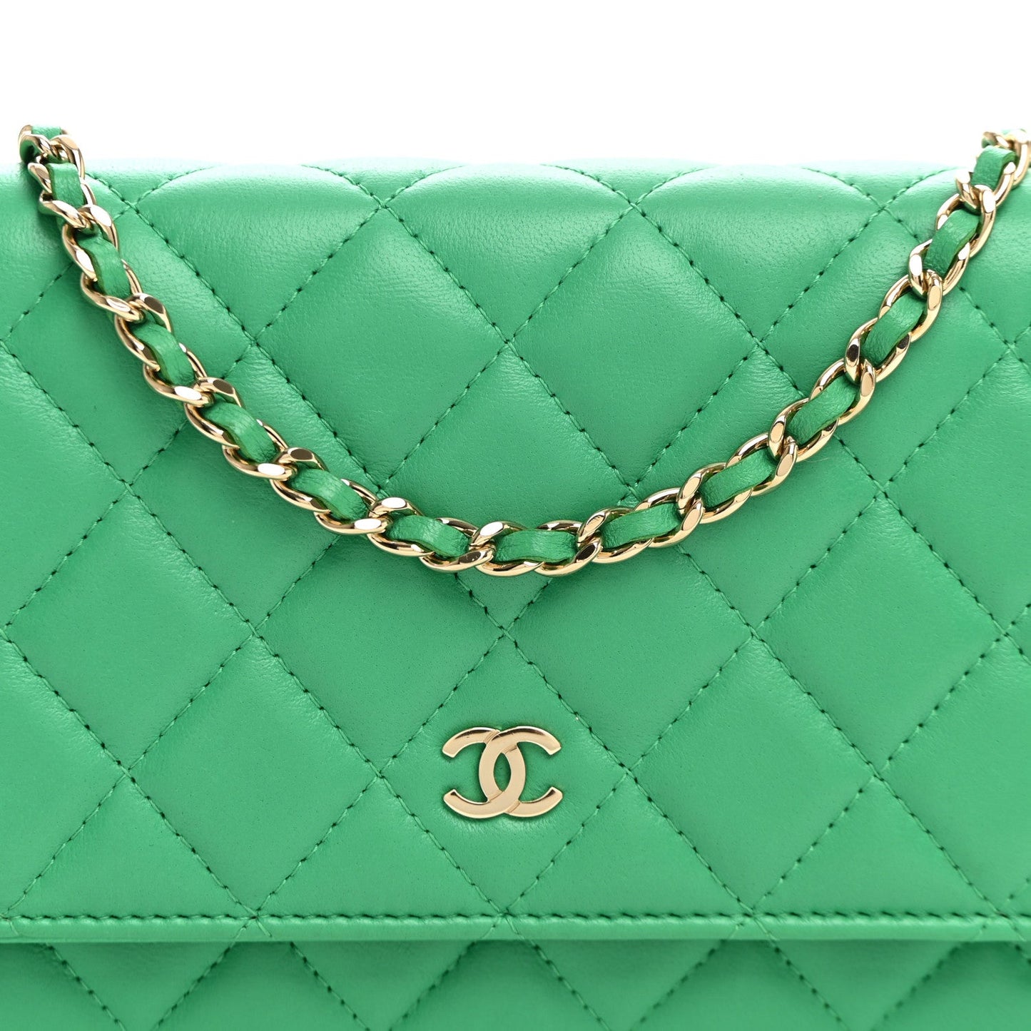 Lambskin Quilted Wallet On Chain WOC Green