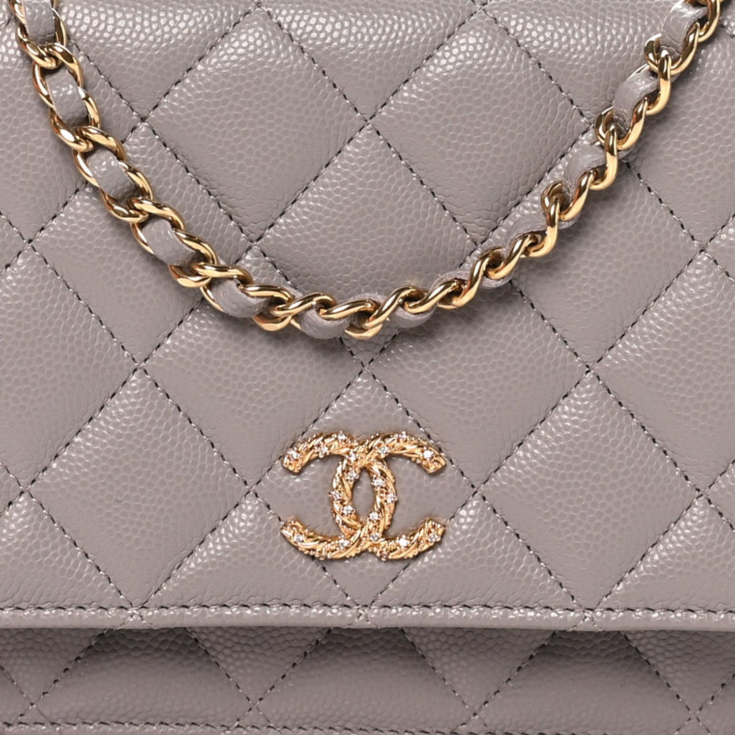 Grained Calfskin Quilted Strass CC Wallet On Chain WOC Dark Grey