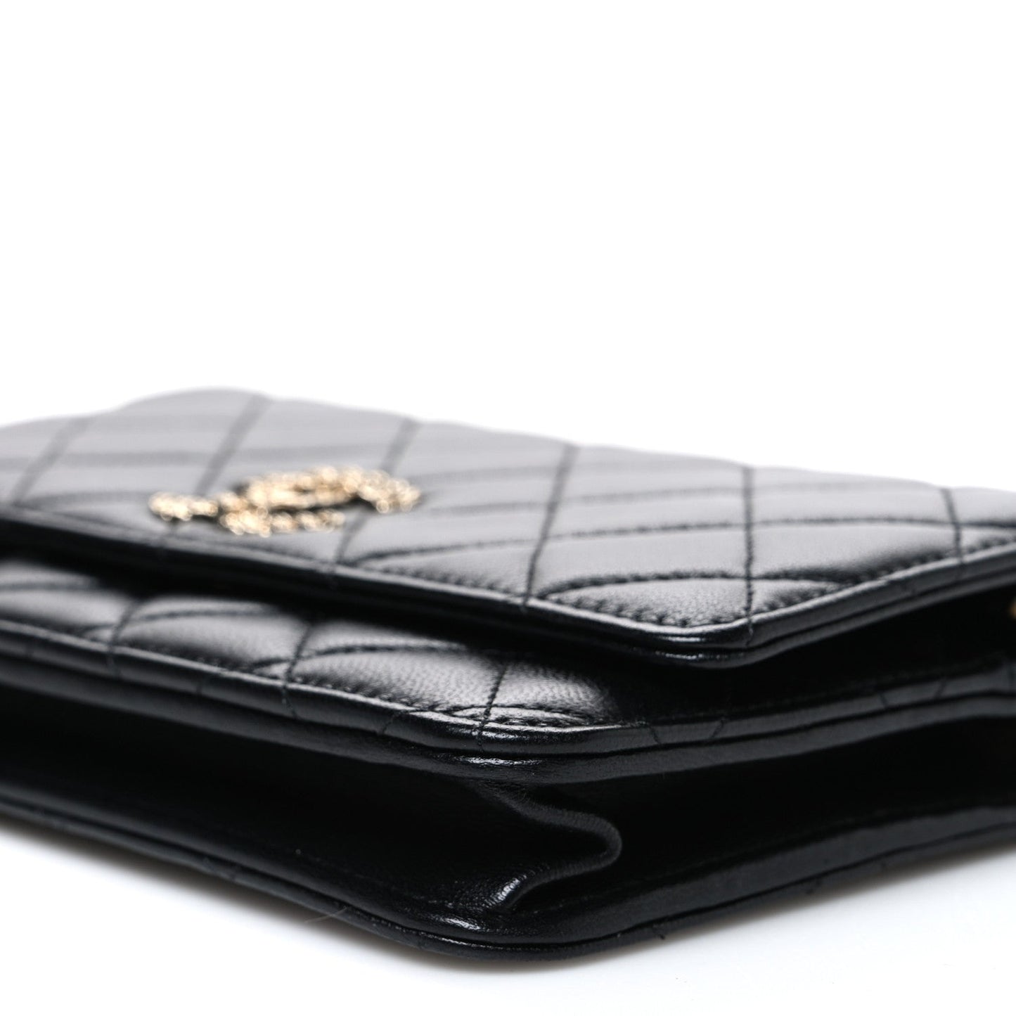 Lambskin Quilted Crystal CC Wallet On Chain WOC Black
