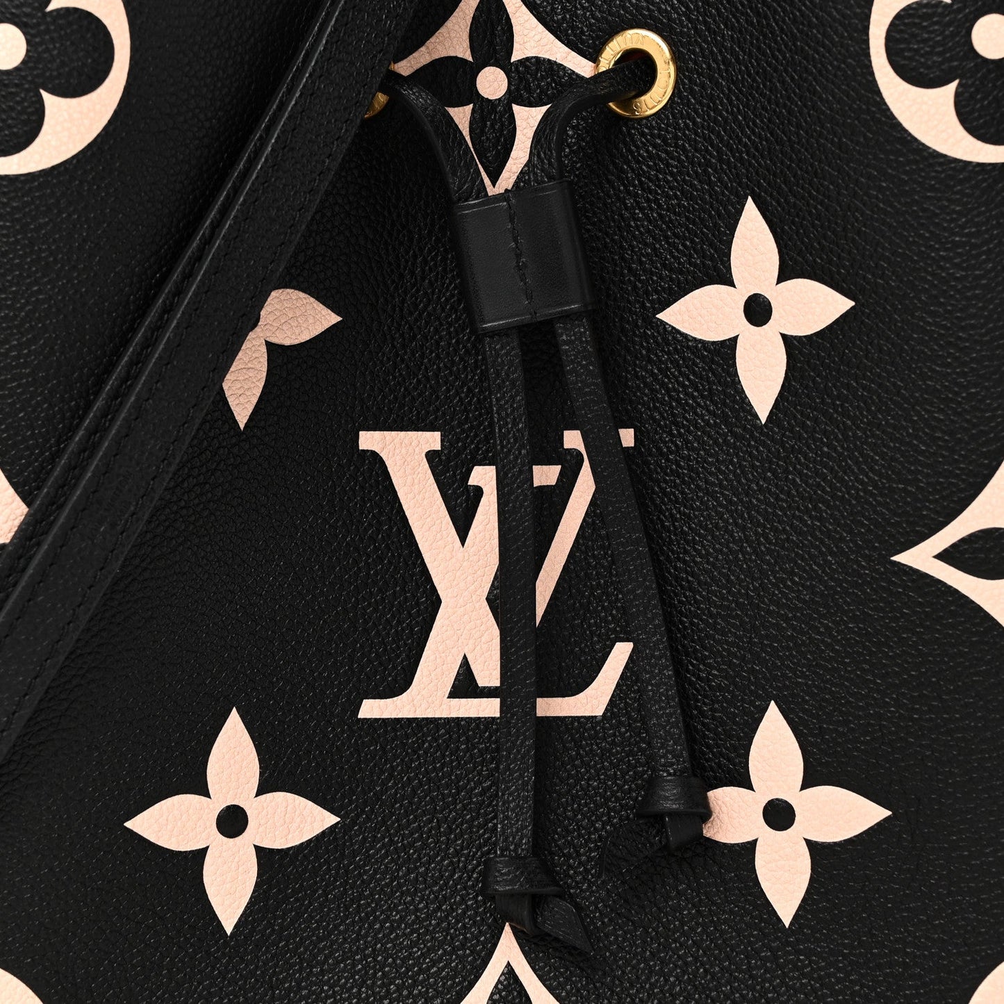 Empreinte Monogram Giant Neonoe MM Black Beige