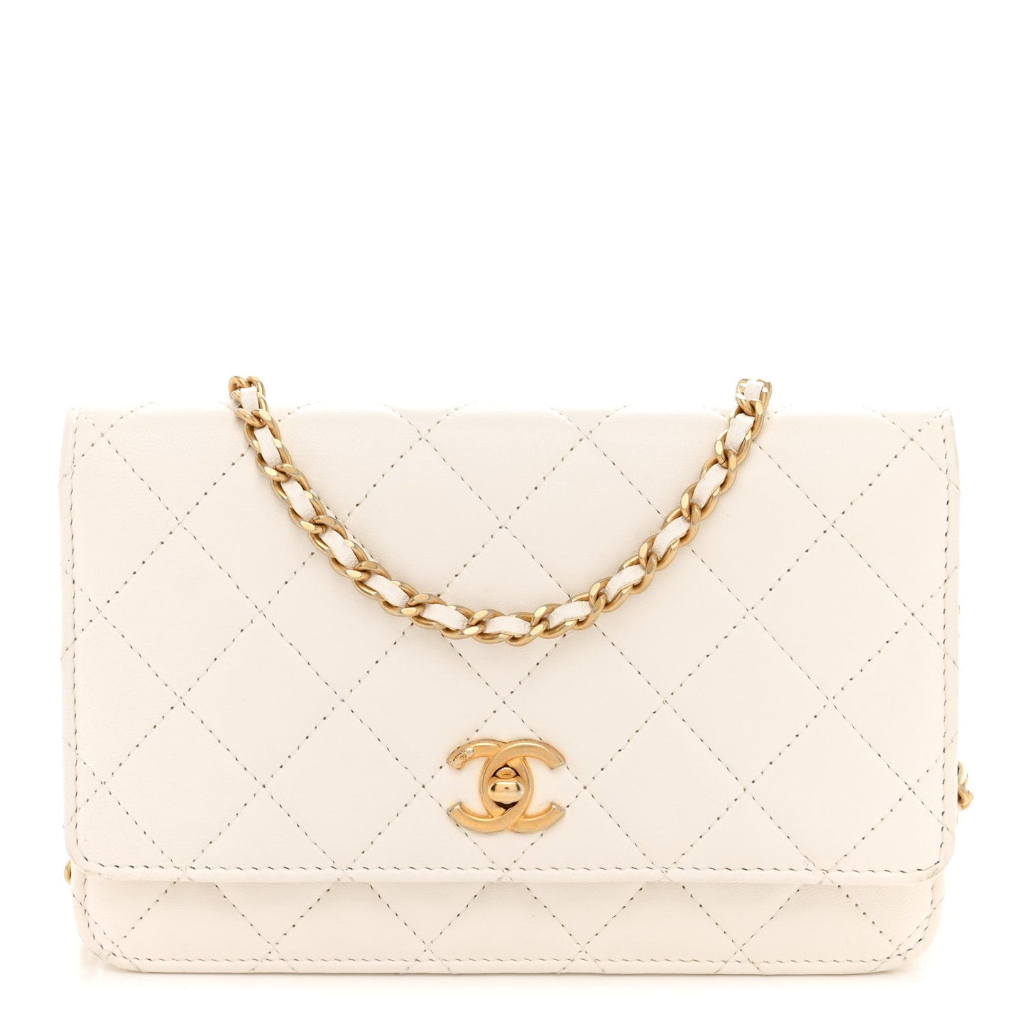 Lambskin Quilted CC Pearl Crush Wallet on Chain WOC White