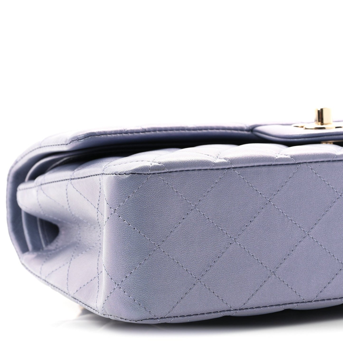 Iridescent Lambskin Quilted Medium Double Flap Light Purple