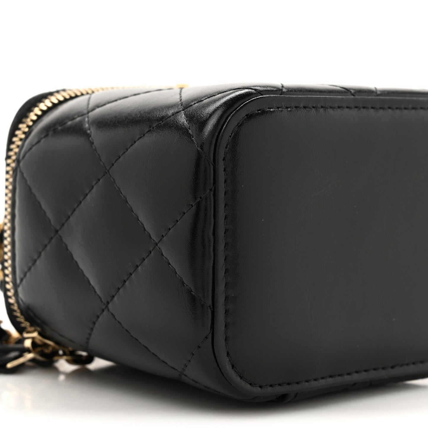 Calfskin Quilted Mini Perfect Fit Vanity Case With Chain Black