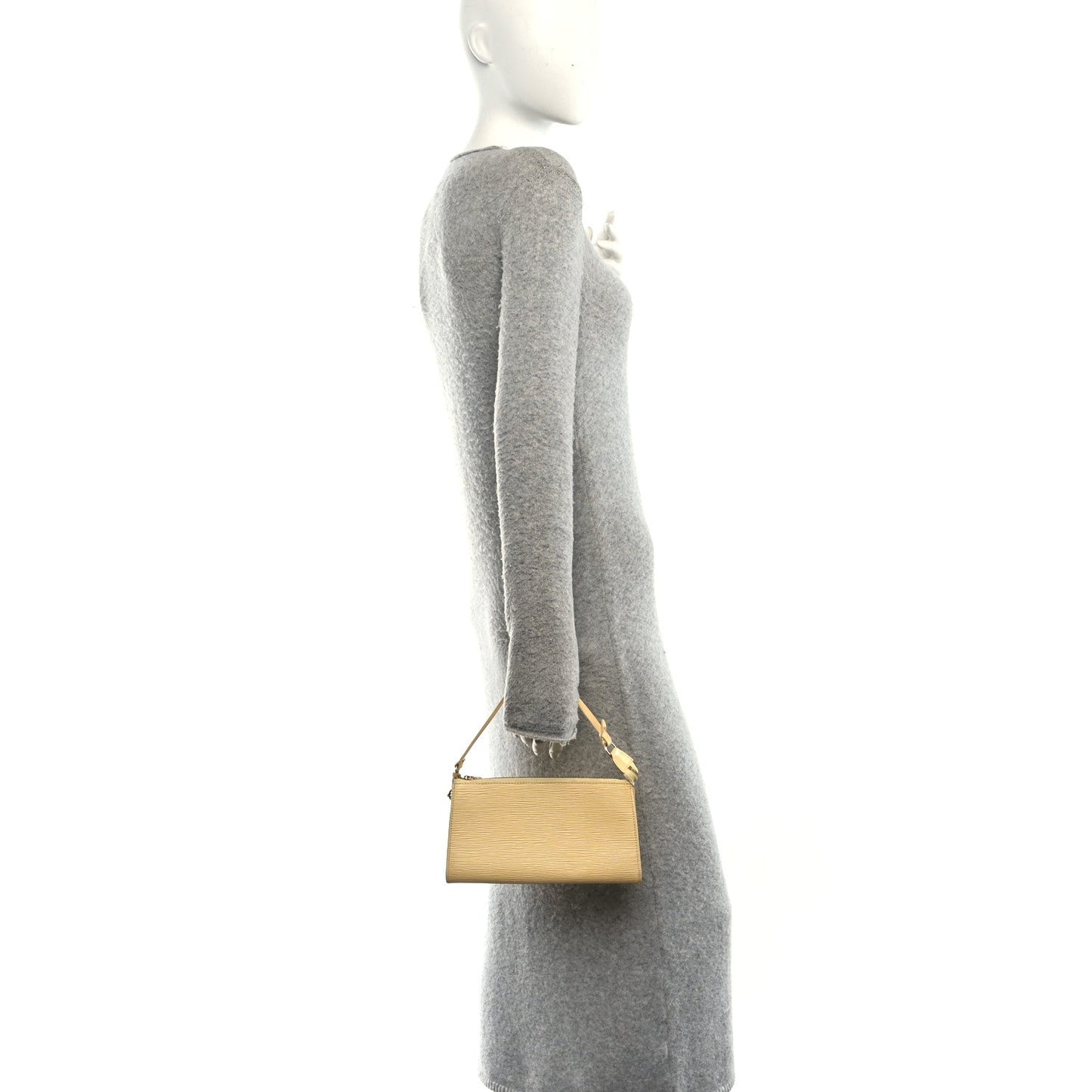 Epi Pochette Accessories 24 Vanilla