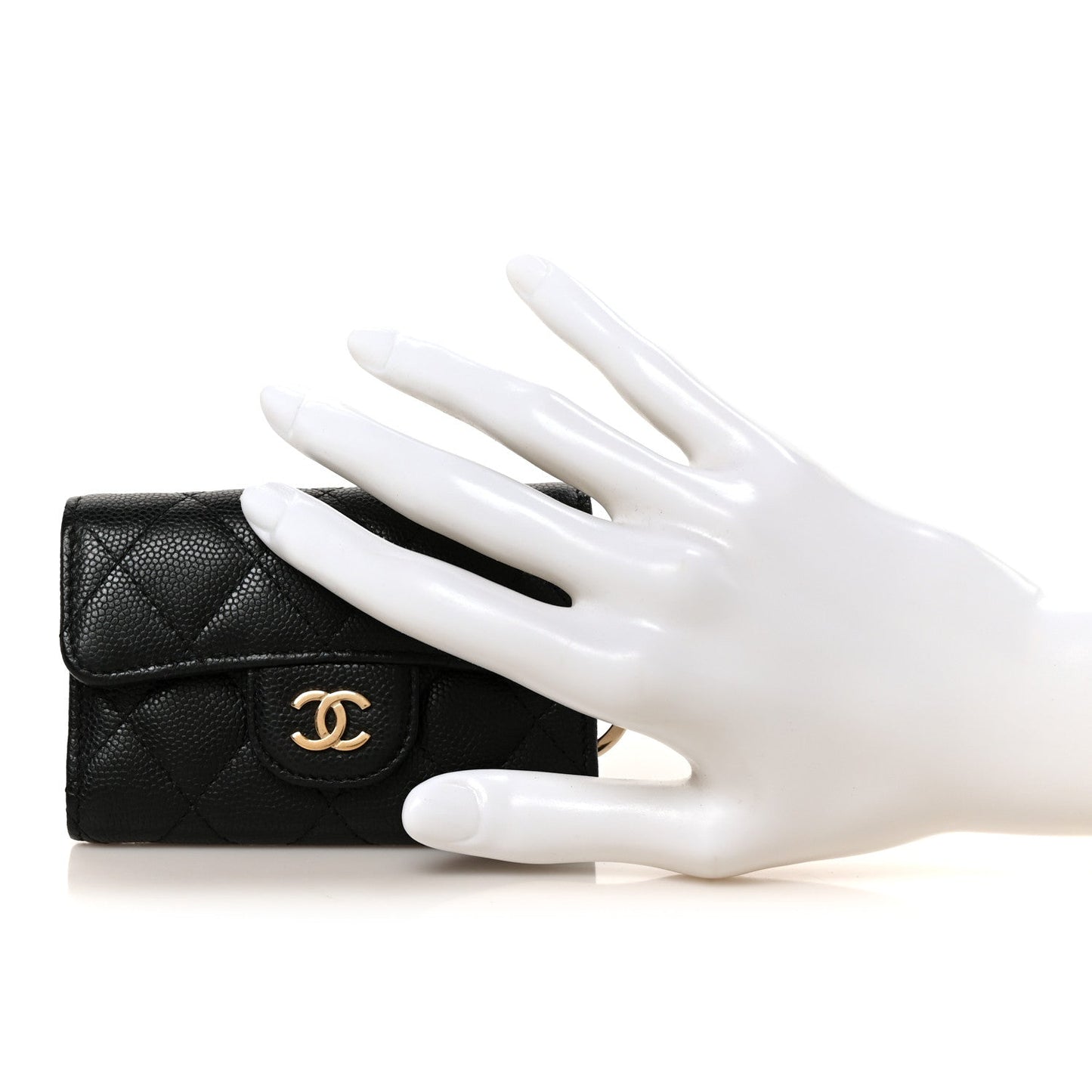 Caviar Quilted Classic 4 Key Holder Wallet Black