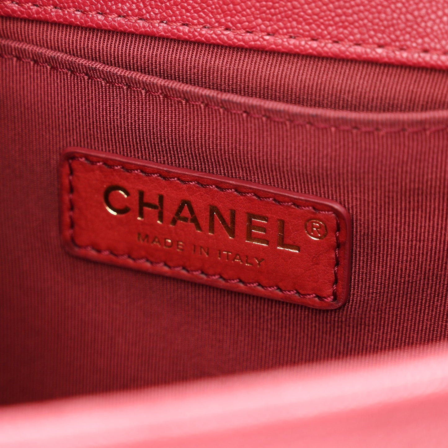Caviar Quilted Medium Boy Flap Dark Red