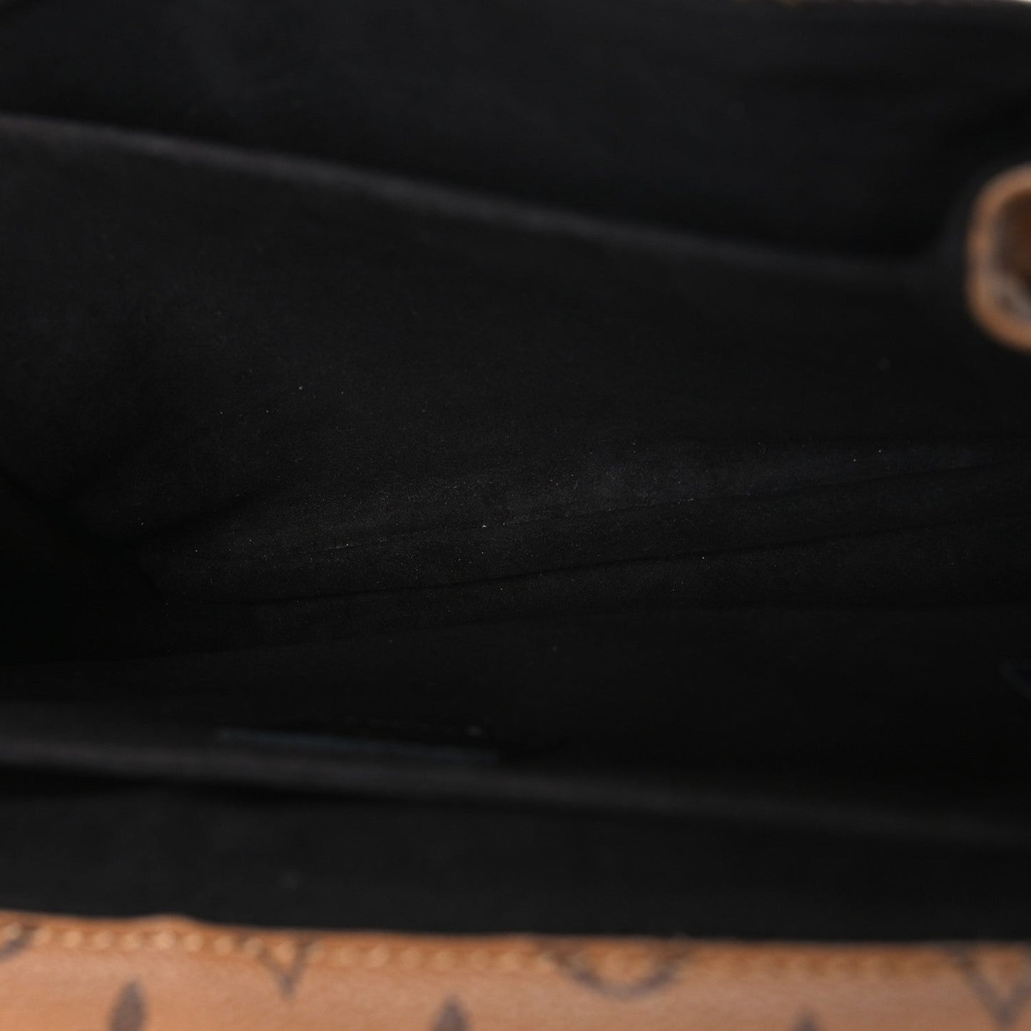Reverse Monogram Pochette Metis