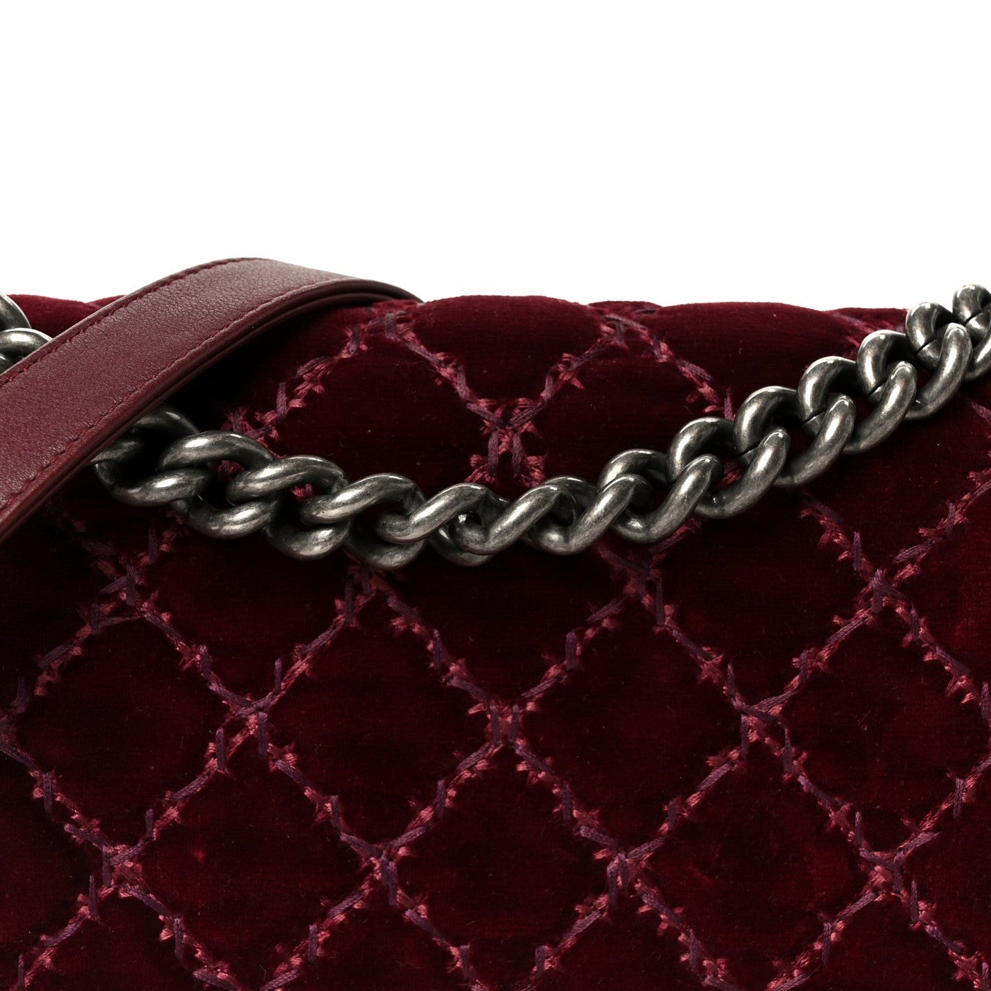 Velvet Tweed Quilted Medium Boy Flap Burgundy