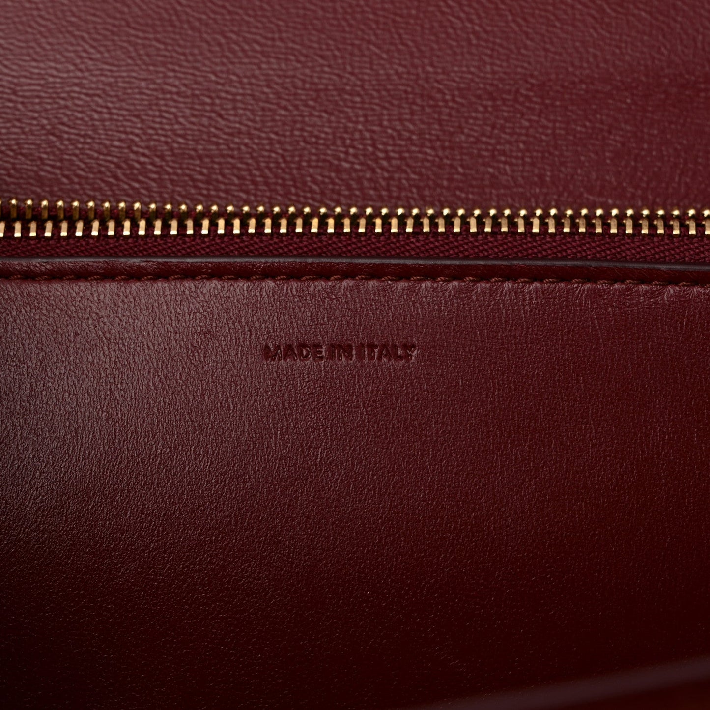 Box Calfskin Medium Classic Box Flap Bag Burgundy