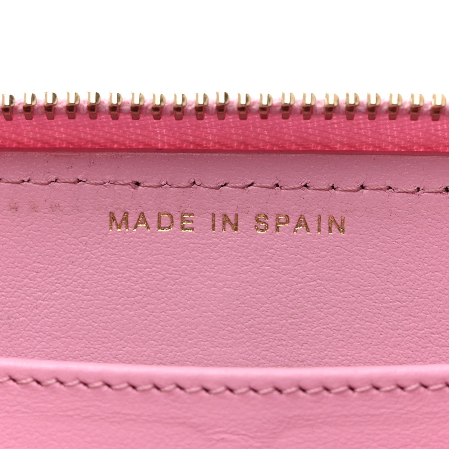 Lambskin Quilted Chanel 19 Zipped Wallet Light Pink