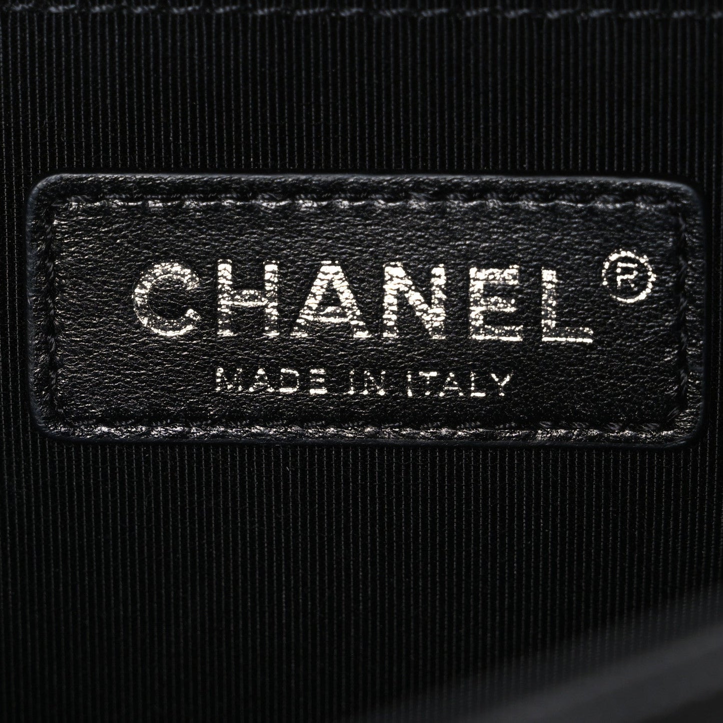 Caviar Quilted New Medium Boy Flap Black