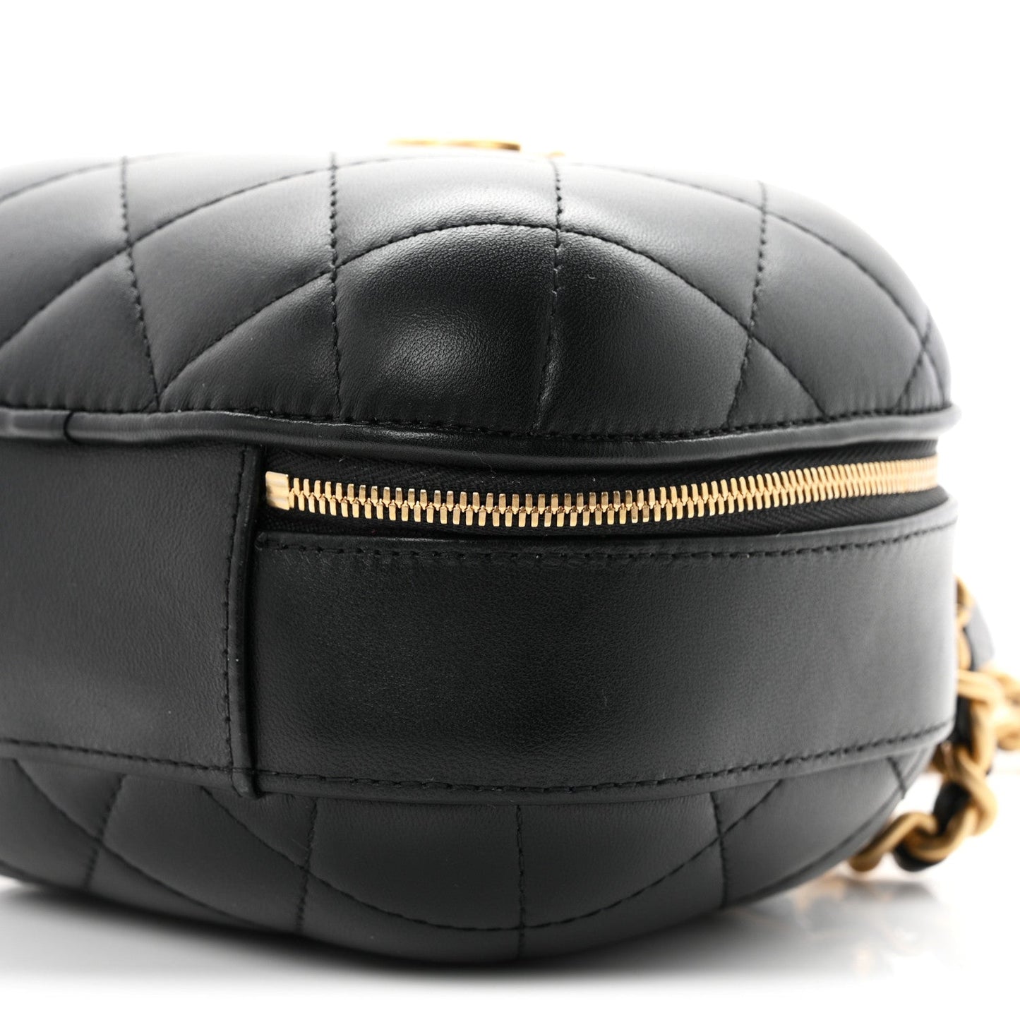 Lambskin Quilted CC Bubble Vanity Case With Chain Black