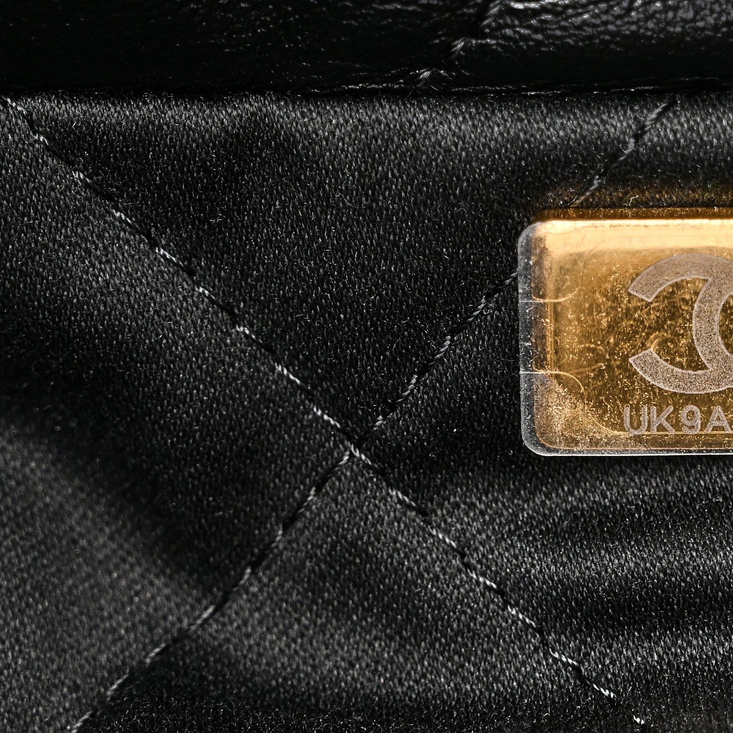 Shiny Calfskin Quilted Large Chanel 22 East West  Black