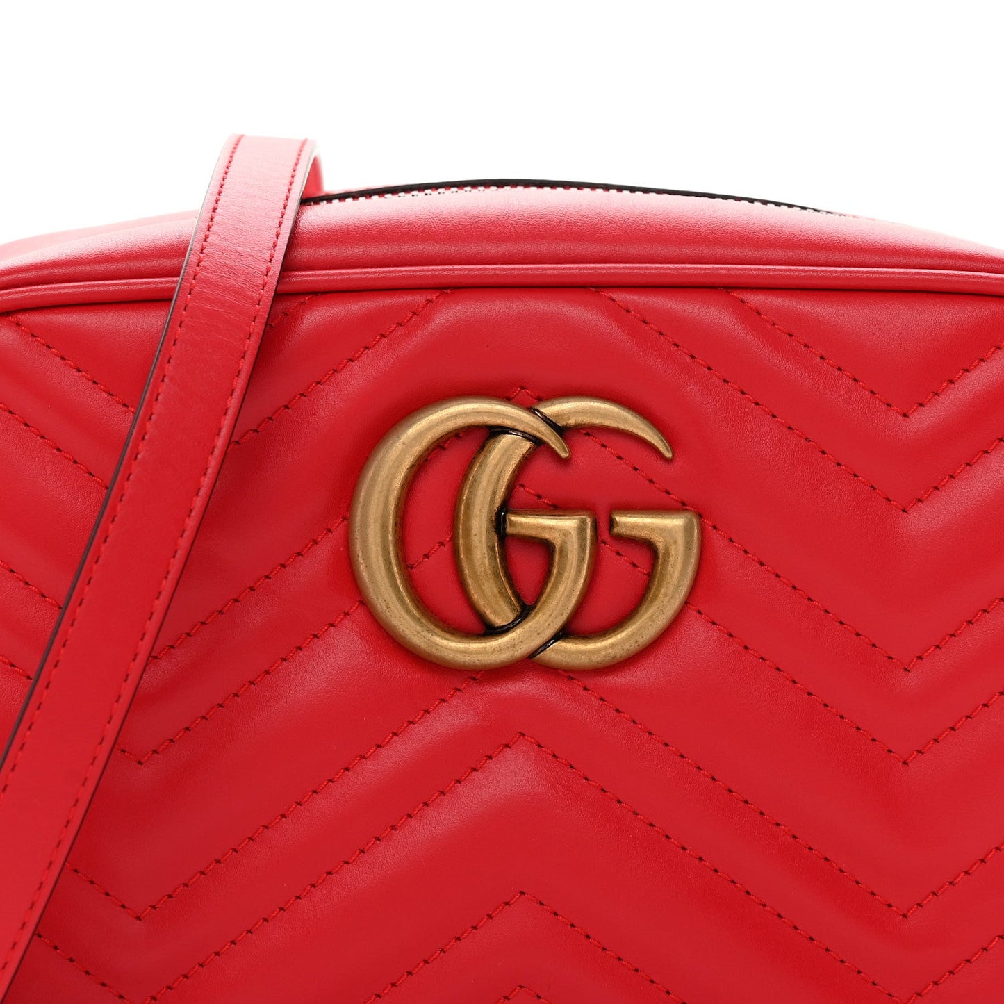 Calfskin Matelasse Small GG Marmont Chain Shoulder Bag Hibiscus Red