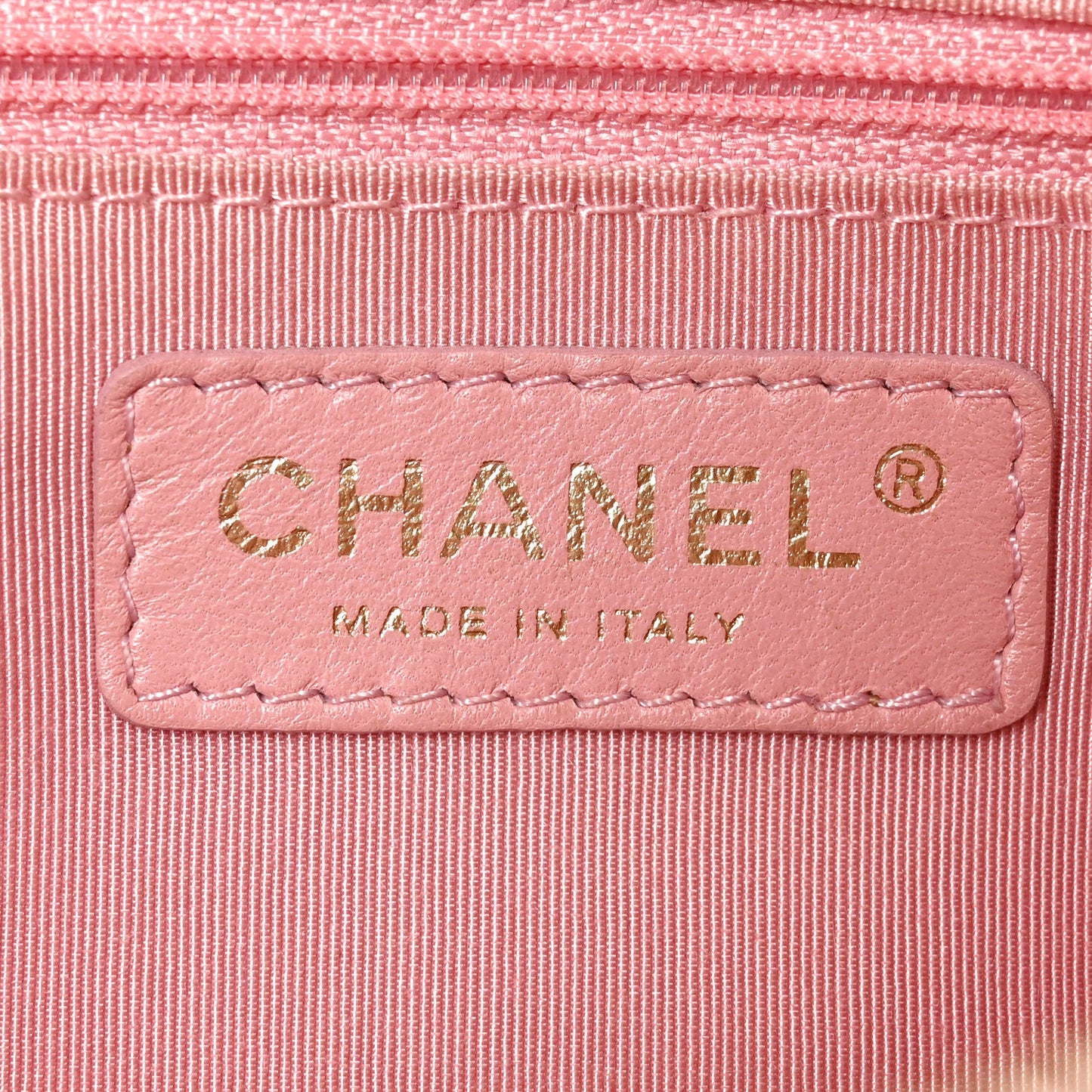 Caviar Quilted Petit Timeless Shopping Tote PTT Pink