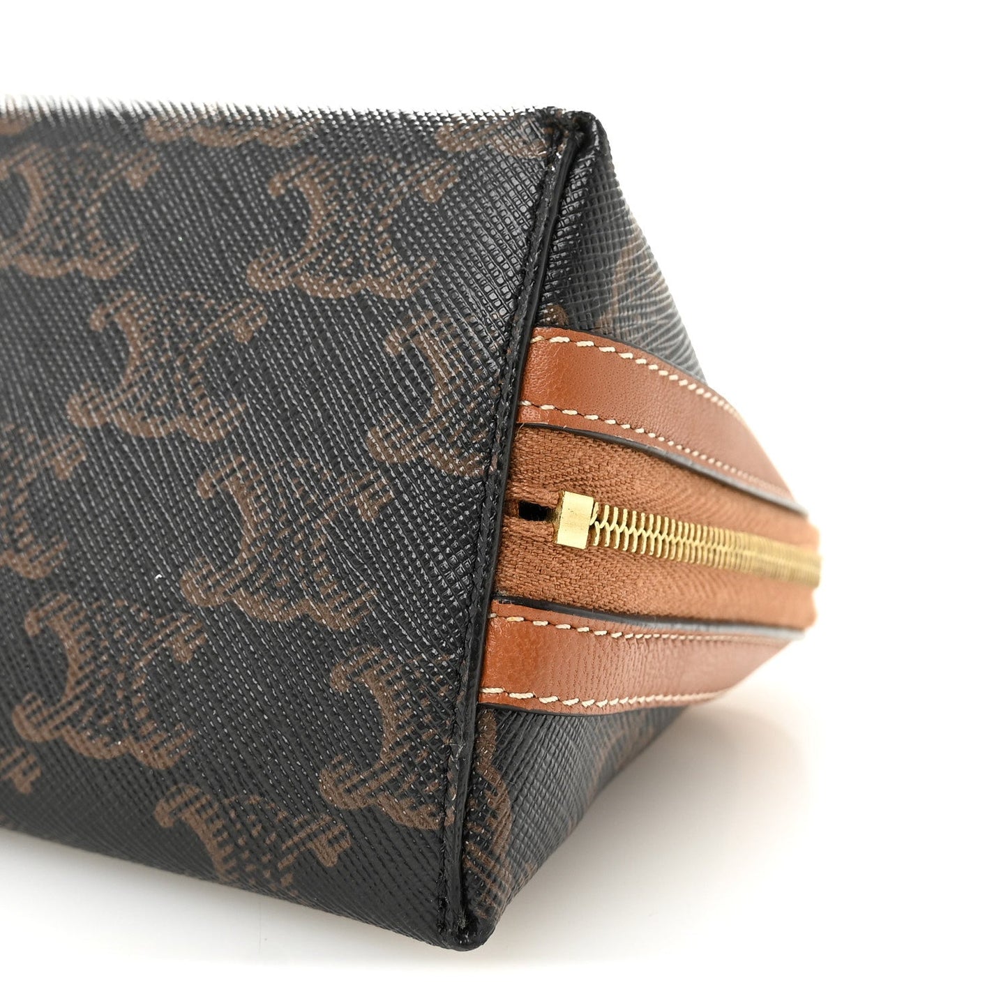Triomphe Canvas Lambskin Clutch On Chain Tan