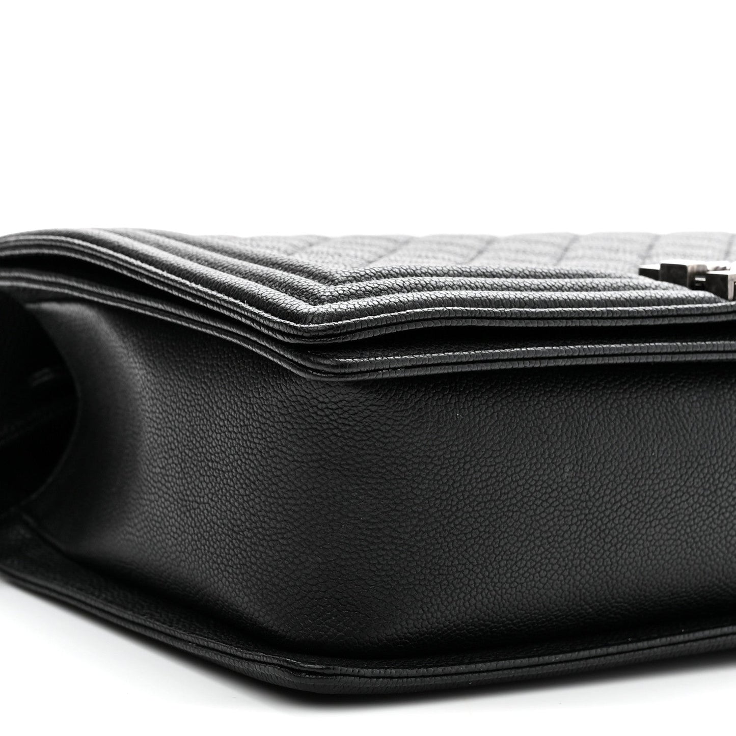 Caviar Quilted New Medium Boy Flap Black