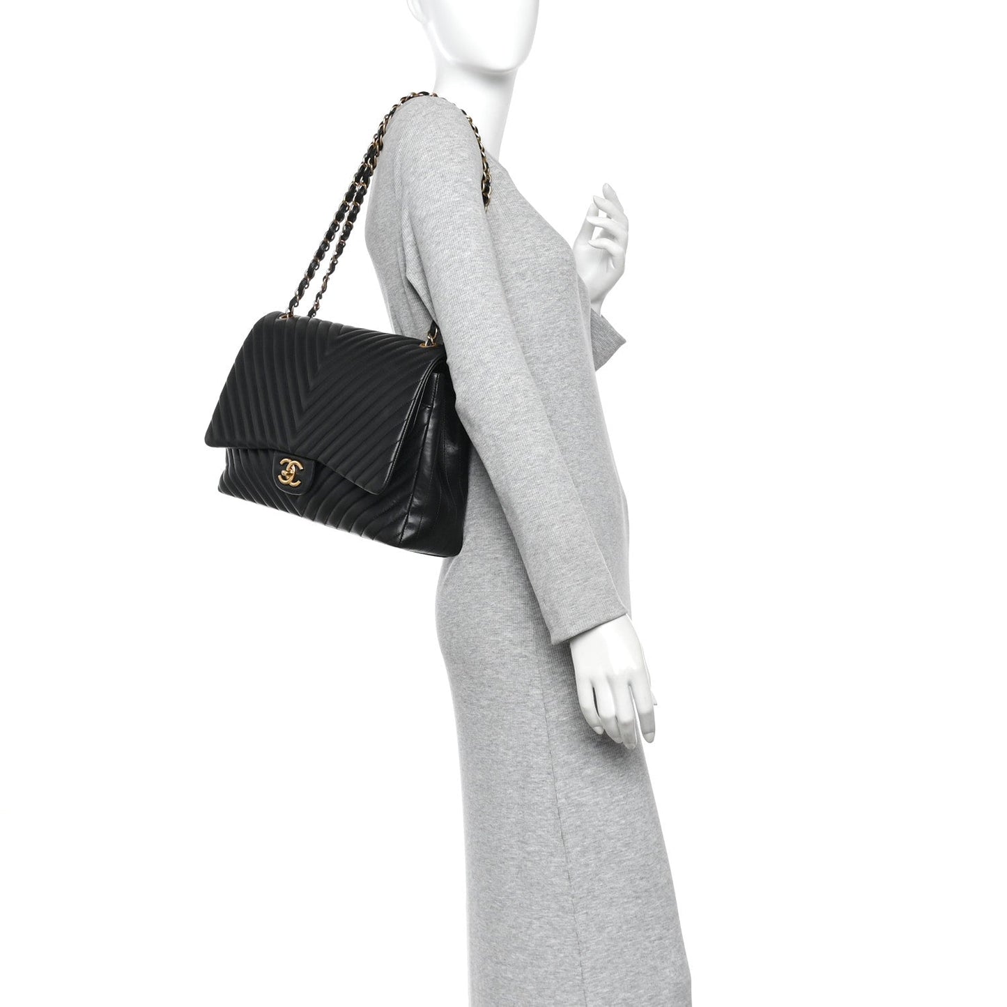 Lambskin Chevron Quilted Maxi Double Flap Black