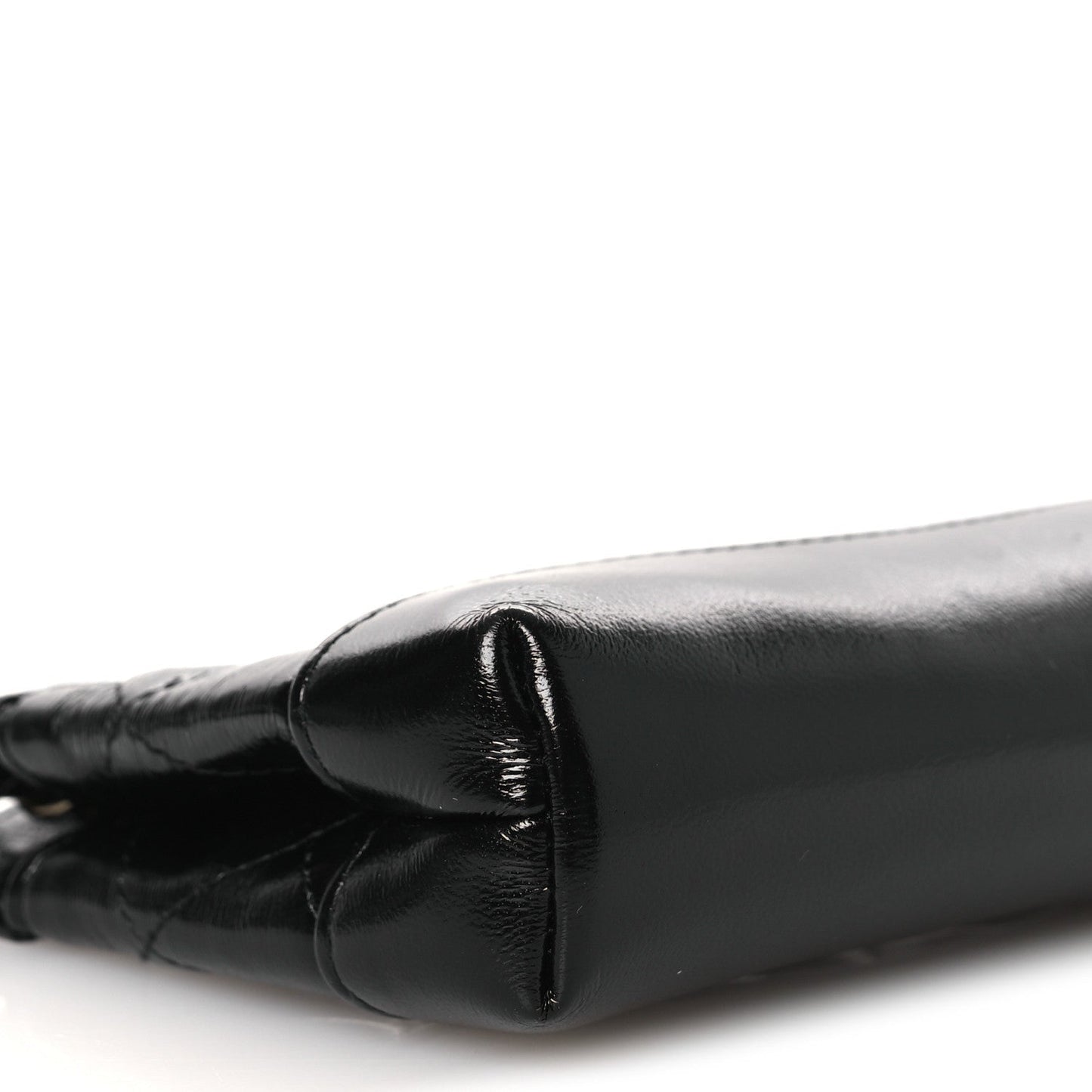 Shiny Lambskin Quilted Micro 31 Clutch With Chain Black