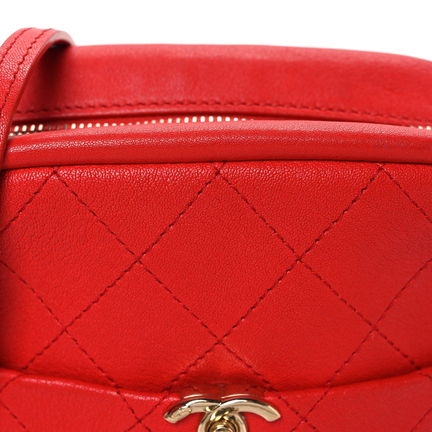 Goatskin Stitched Casual Trip North South Camera Case Red
