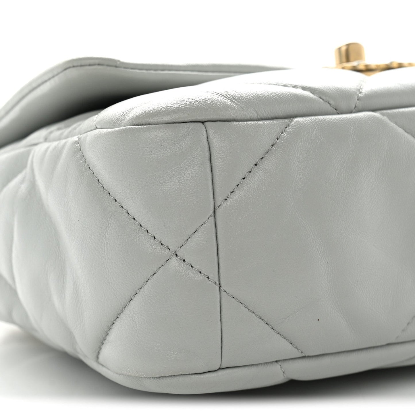 Lambskin Quilted Medium Chanel 19 Flap Grey