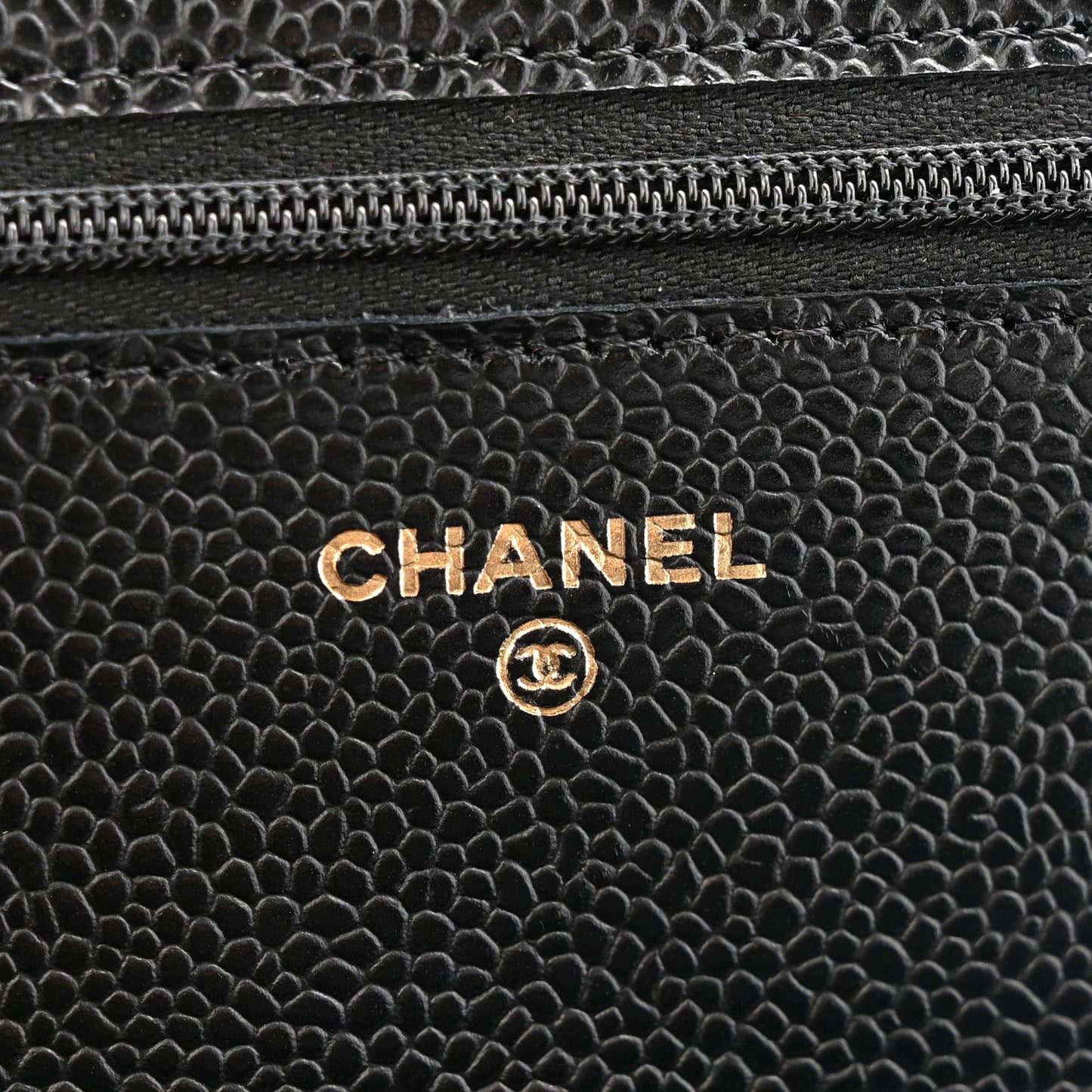 Caviar Quilted Wallet on Chain WOC Black