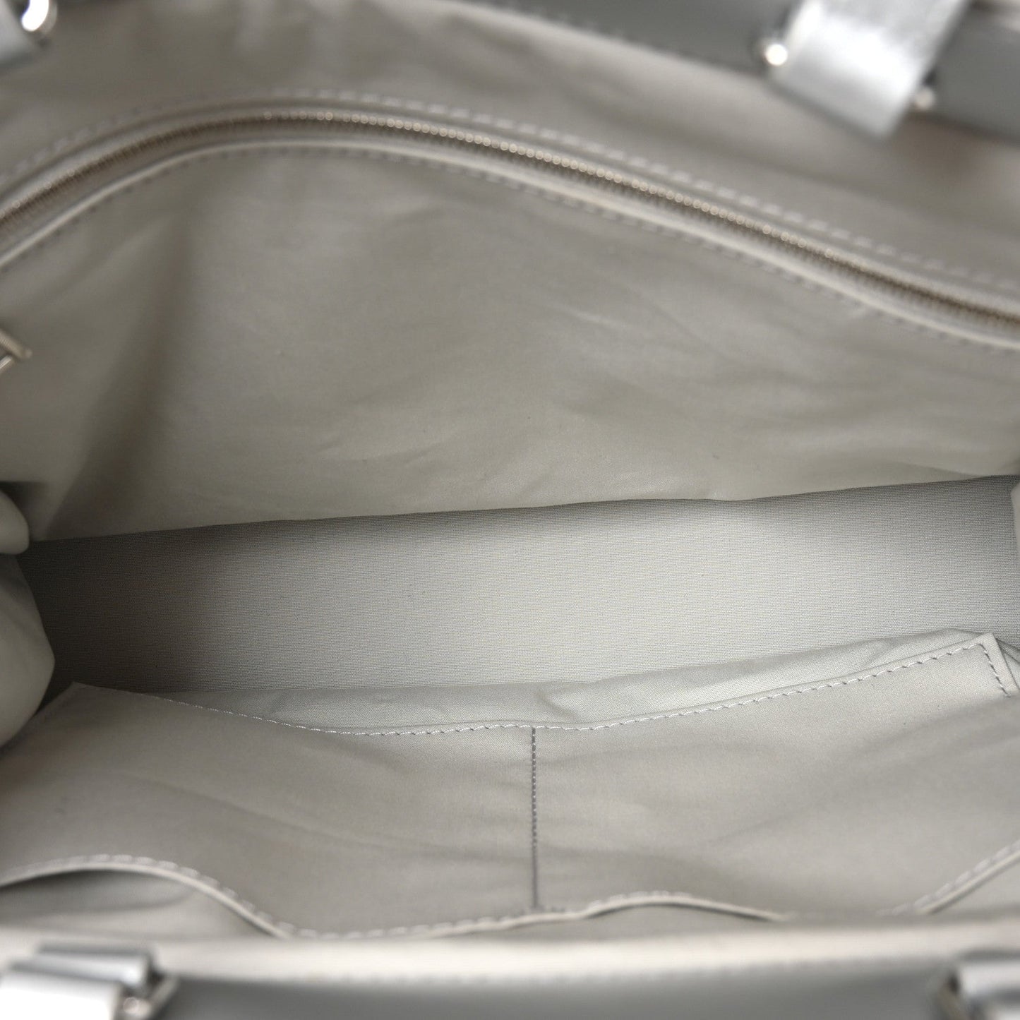 Nylon Monogram Gradient LV Snow Onthego MM Frost