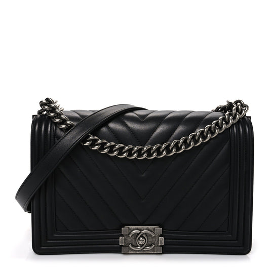 Lambskin Chevron Quilted New Medium Boy Flap Black