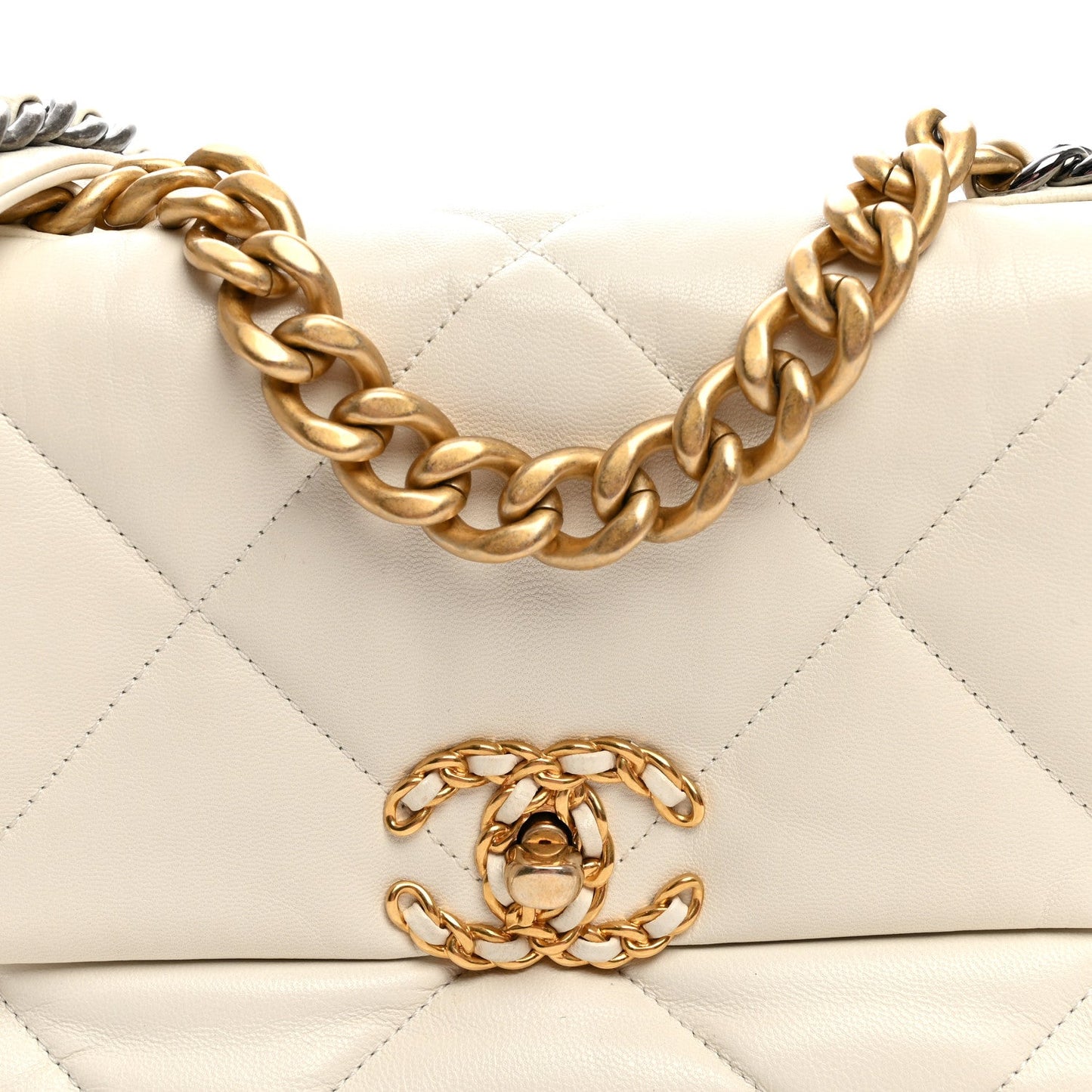 Lambskin Quilted Medium Chanel 19 Flap  White