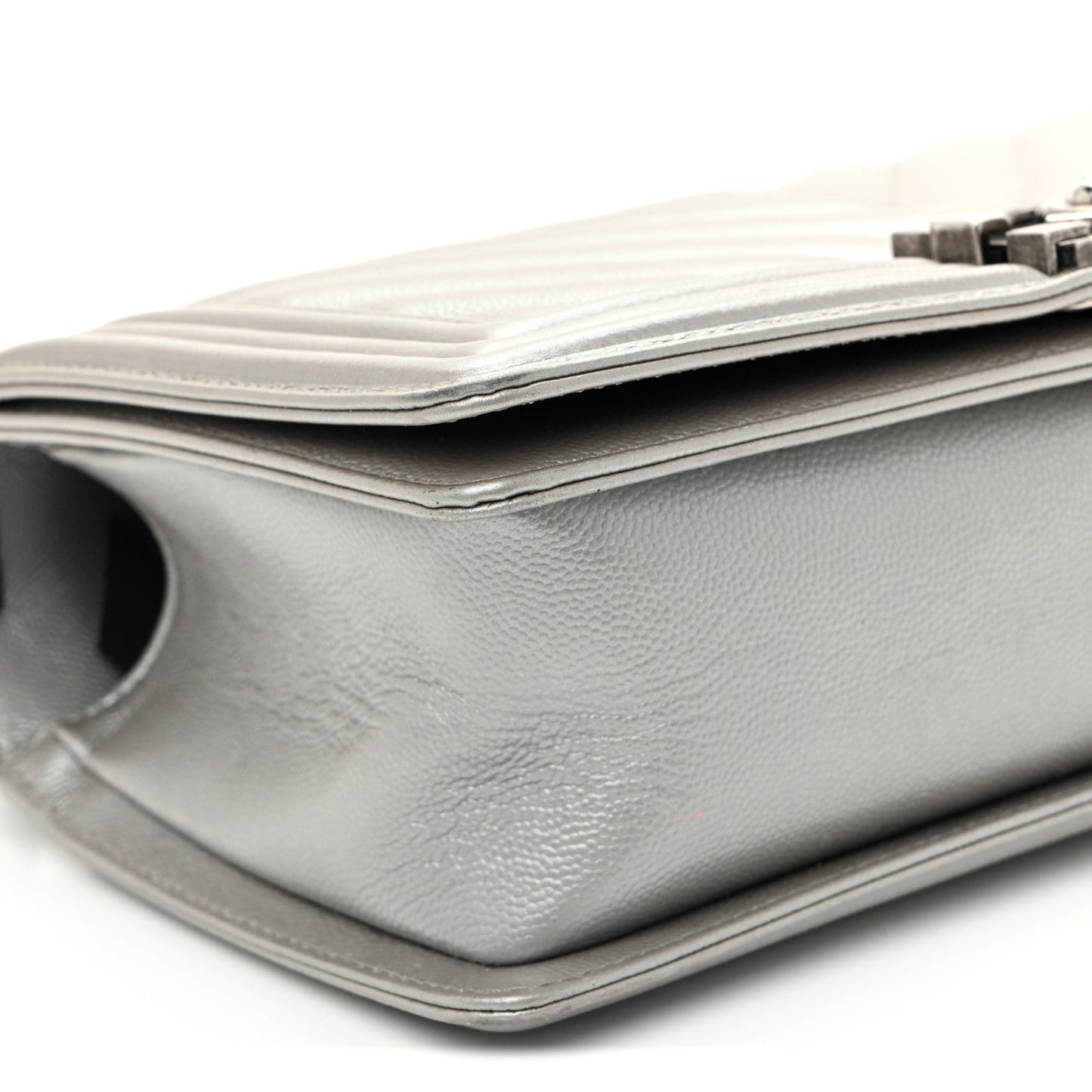 Metallic Caviar Chevron Quilted Medium Boy Flap Silver