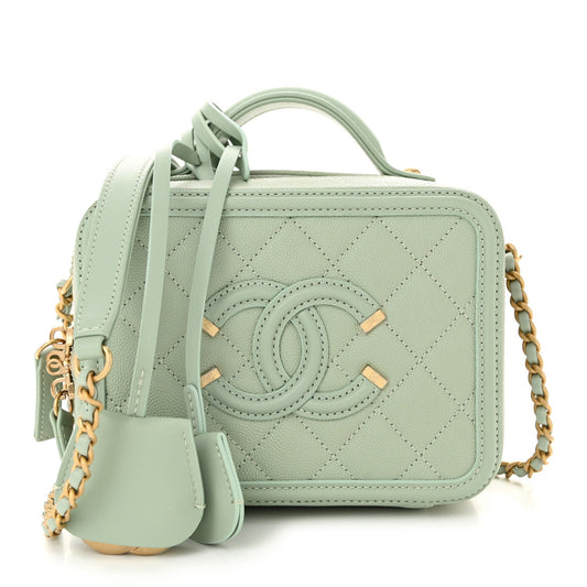 Caviar Quilted Small CC Filigree Vanity Case Mint