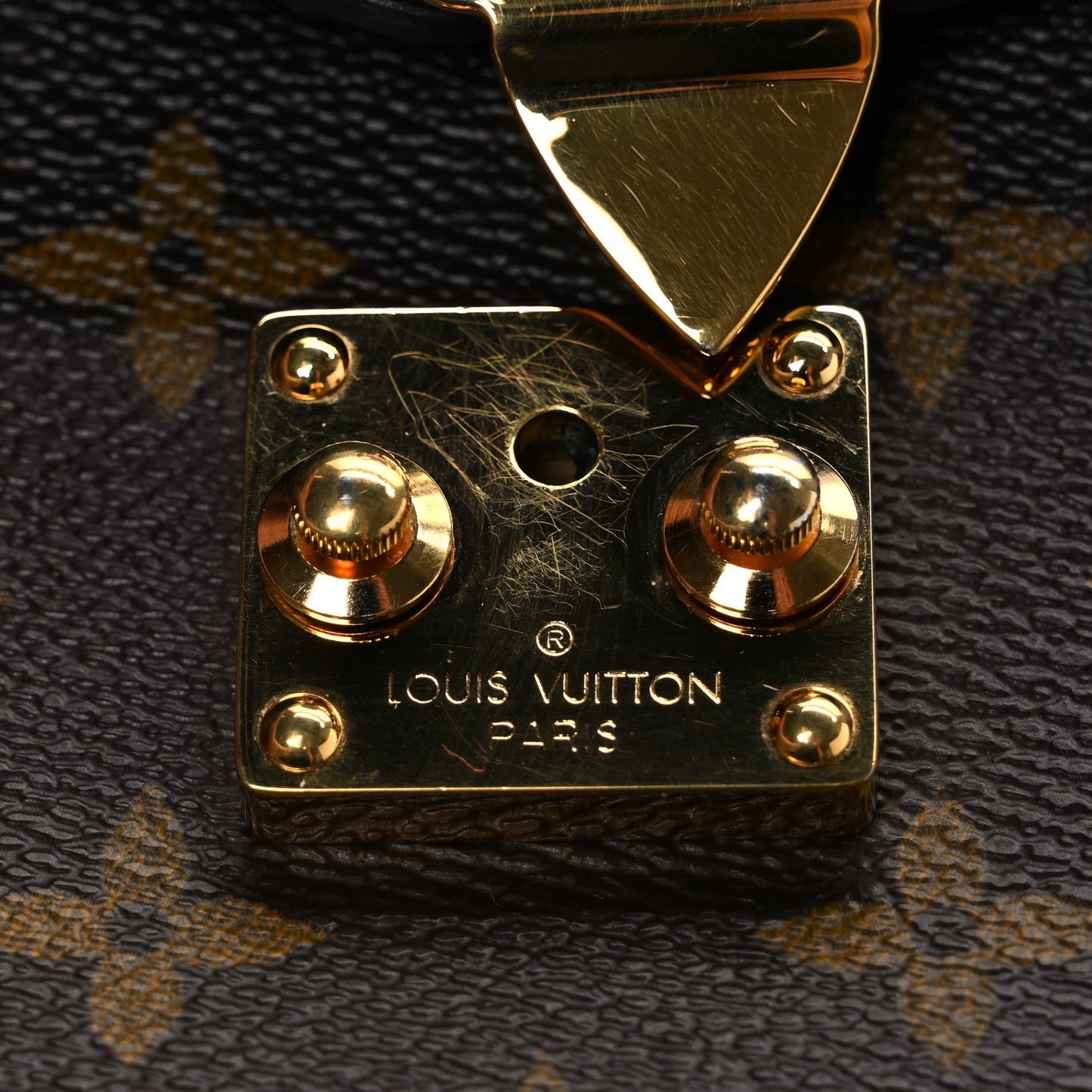 Monogram Pochette Metis