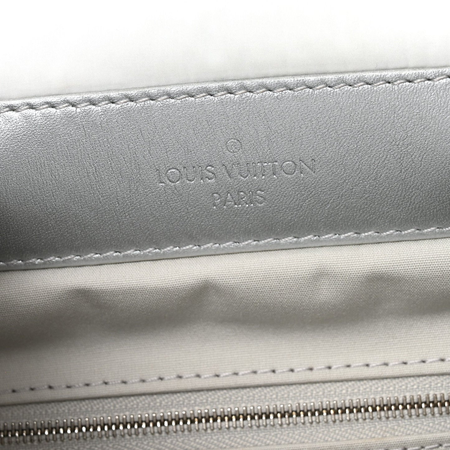 Nylon Monogram Gradient LV Snow Onthego MM Frost