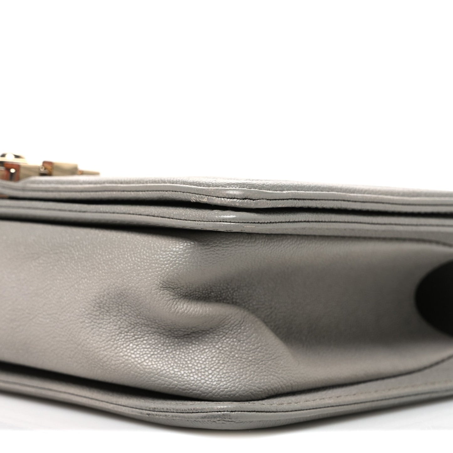 Caviar Quilted Medium Boy Flap Light Grey