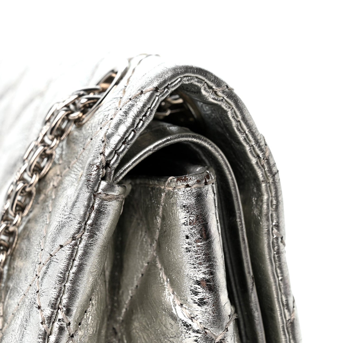 Metallic Aged Calfskin Quilted 2.55 Reissue 226 Flap Silver