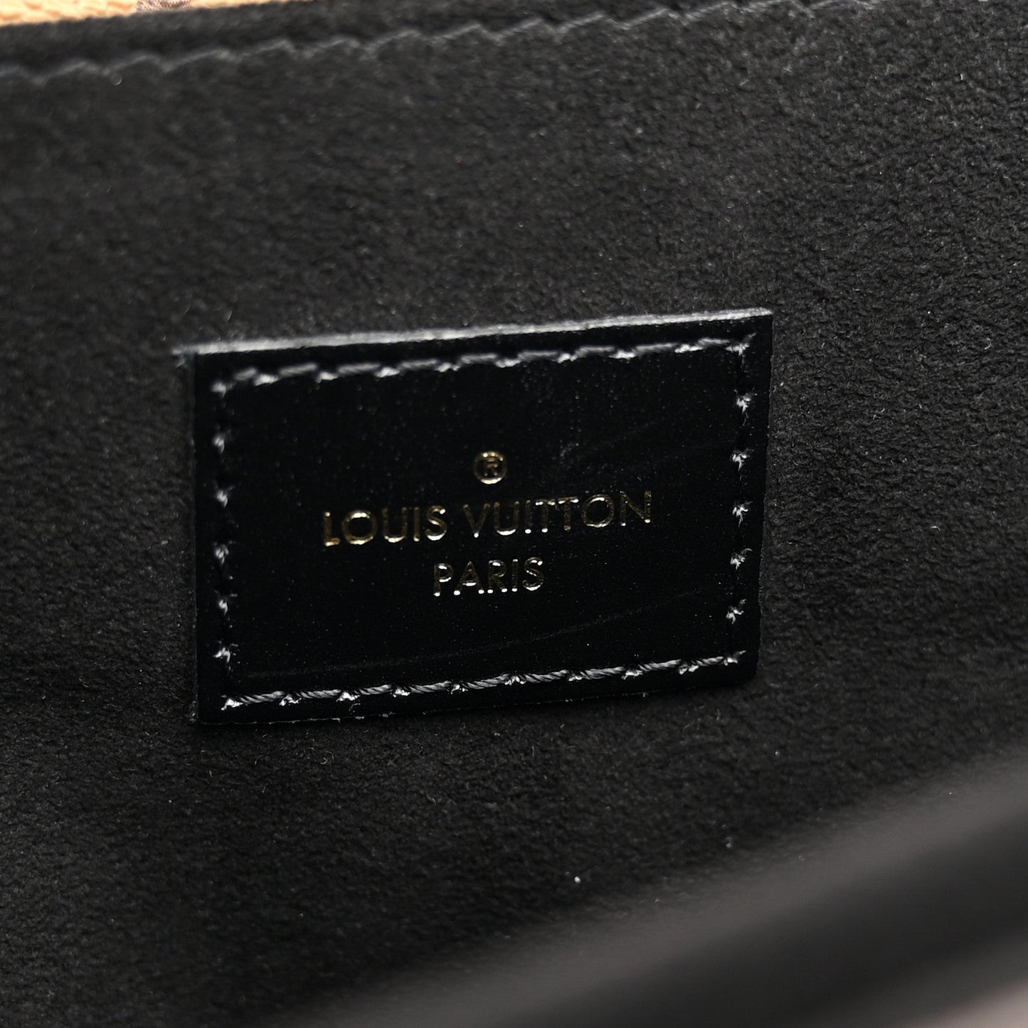 Reverse Monogram Pochette Metis