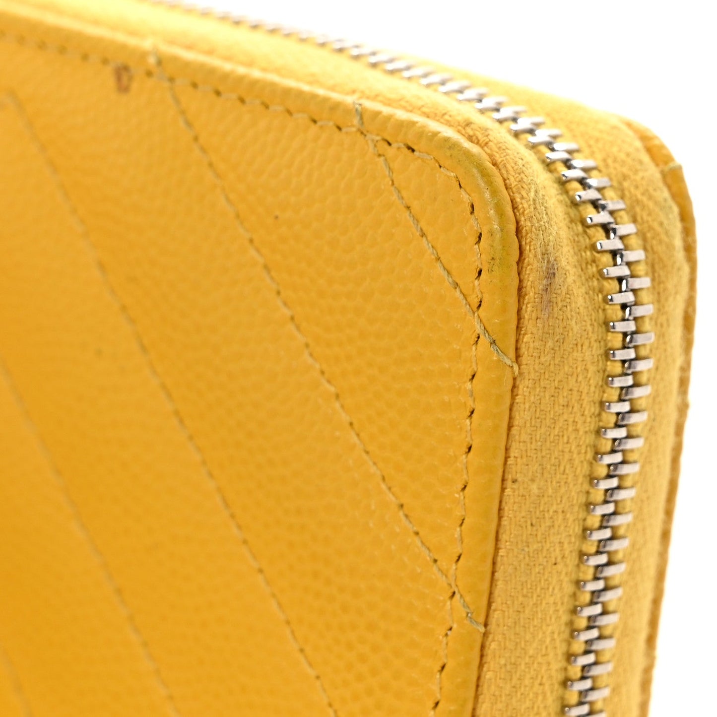 Caviar Chevron Quilted Zip Coin Purse Yellow
