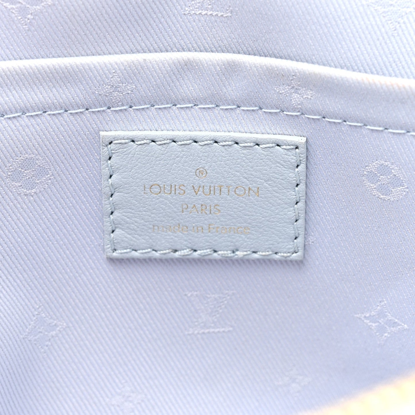Calfskin Bubblegram Alma BB Ice Blue