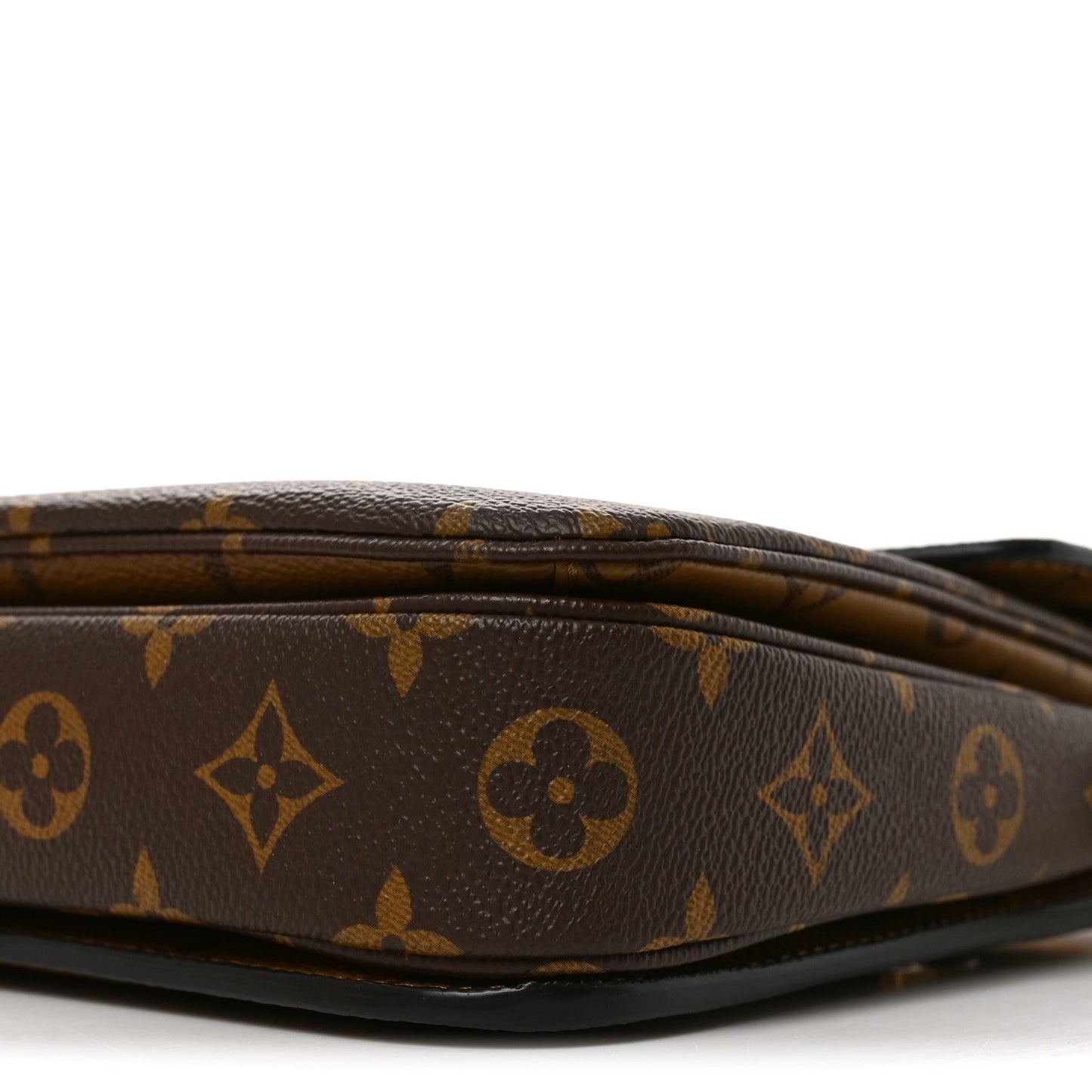 Reverse Monogram Pochette Metis