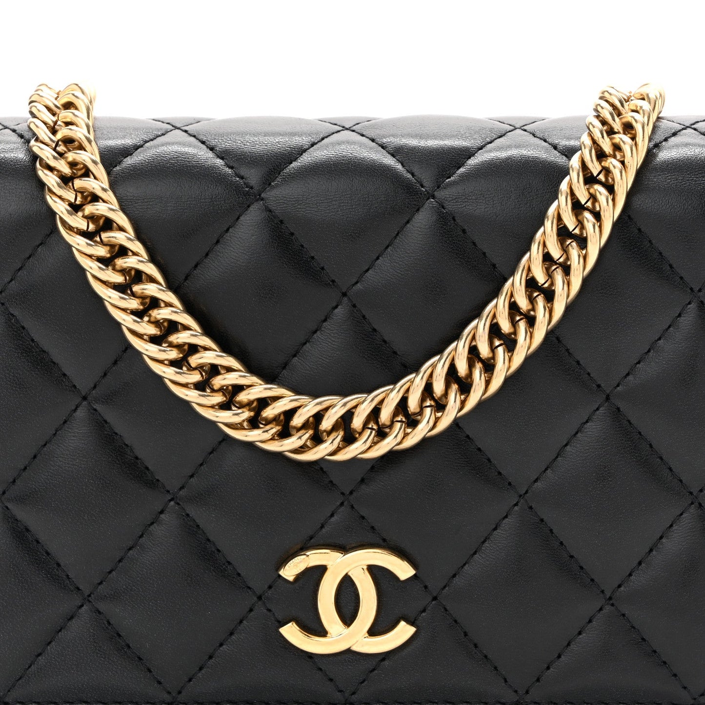 Lambskin Resin Quilted Mini Wallet On Chain WOC Black