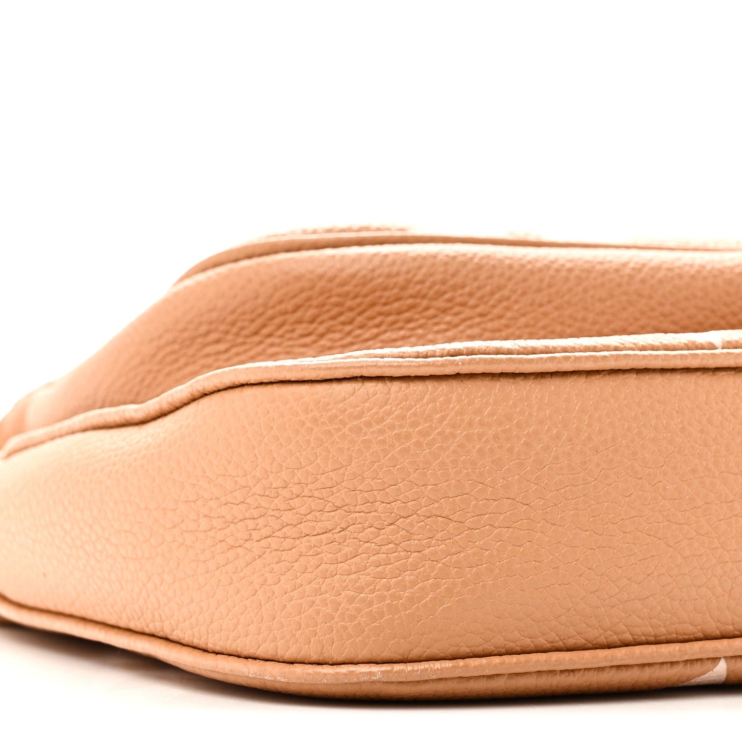 Empreinte Monogram Giant Multi Pochette Accessories Arizona Creme