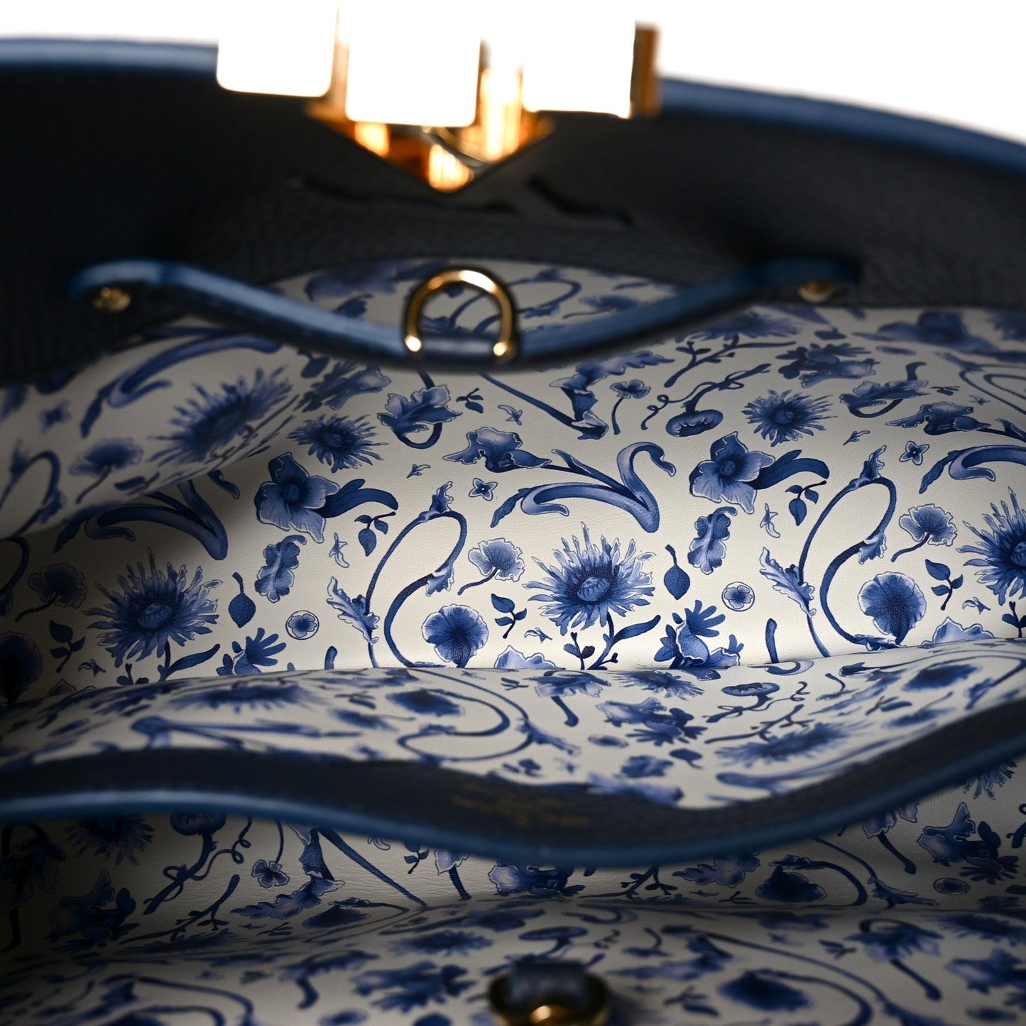 Taurillon Kintsugi Capucines MM Navy