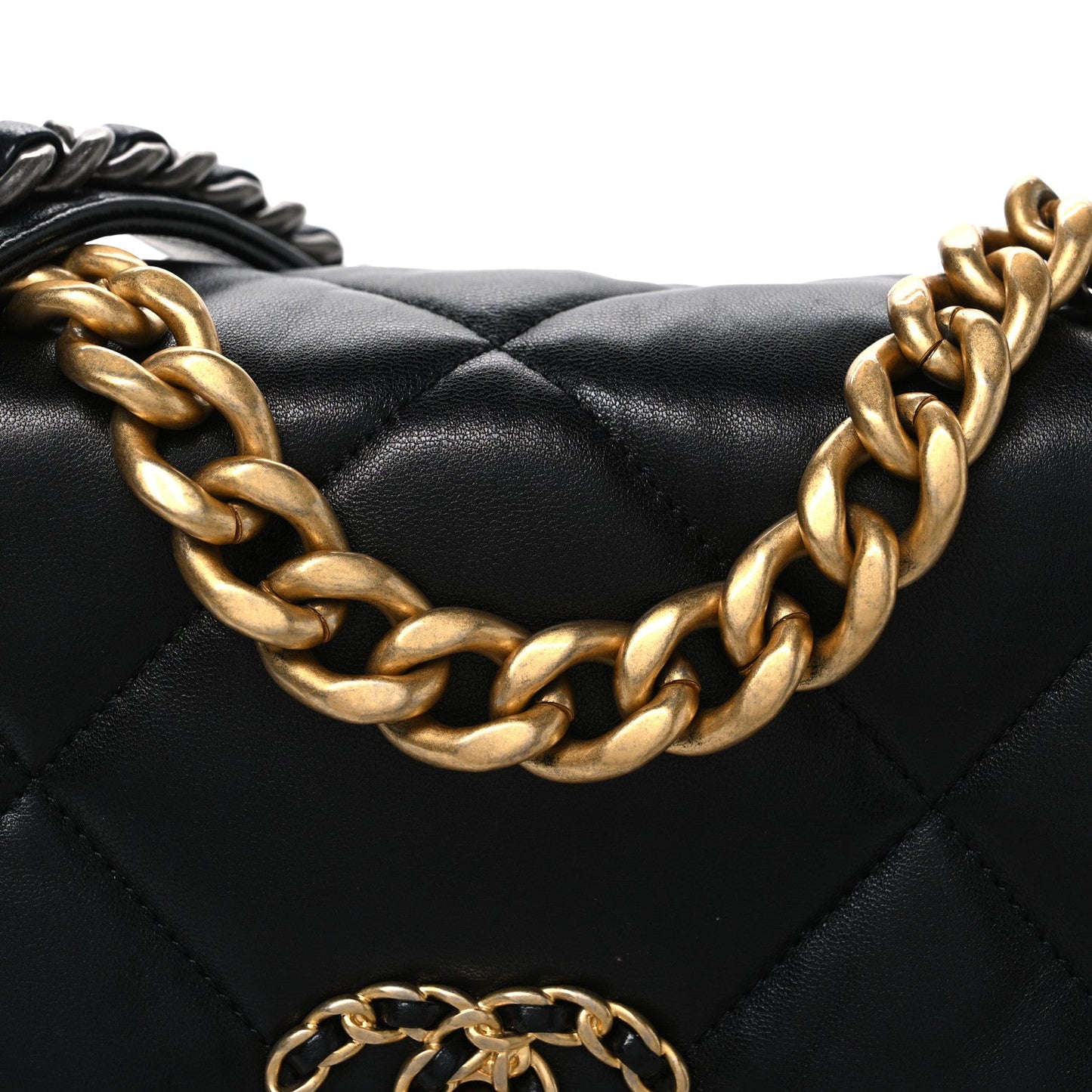 Lambskin Quilted Medium Chanel 19 Flap Black