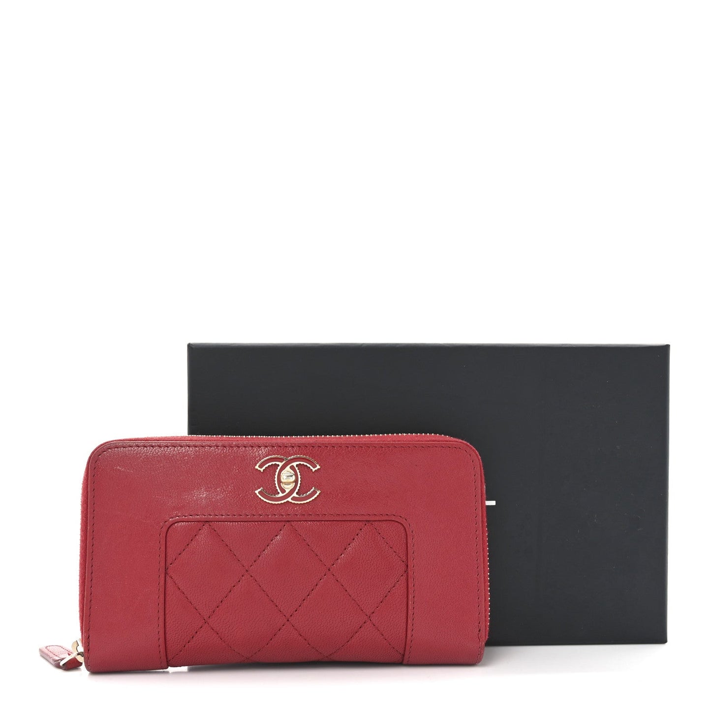 Sheepskin Quilted Medium Mademoiselle Vintage Zip Around Wallet Red