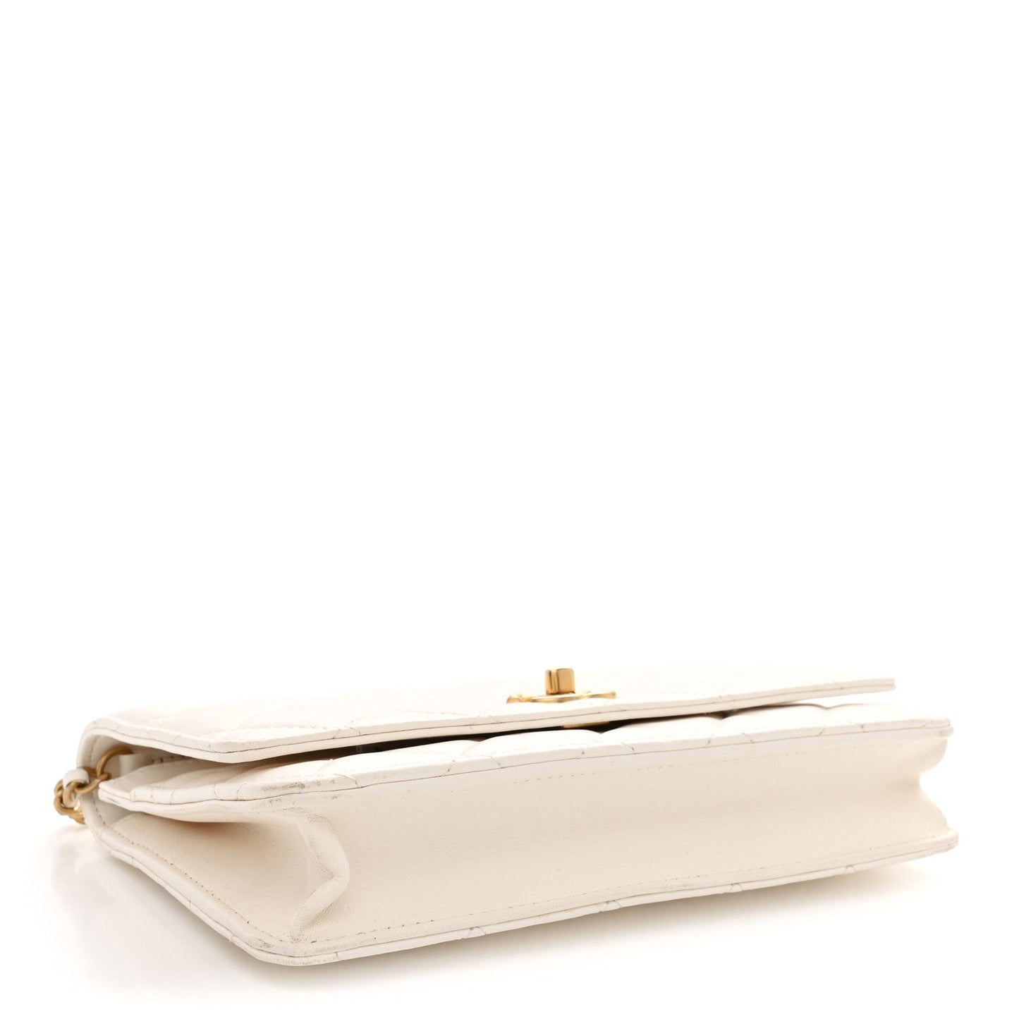 Lambskin Quilted CC Pearl Crush Wallet on Chain WOC White