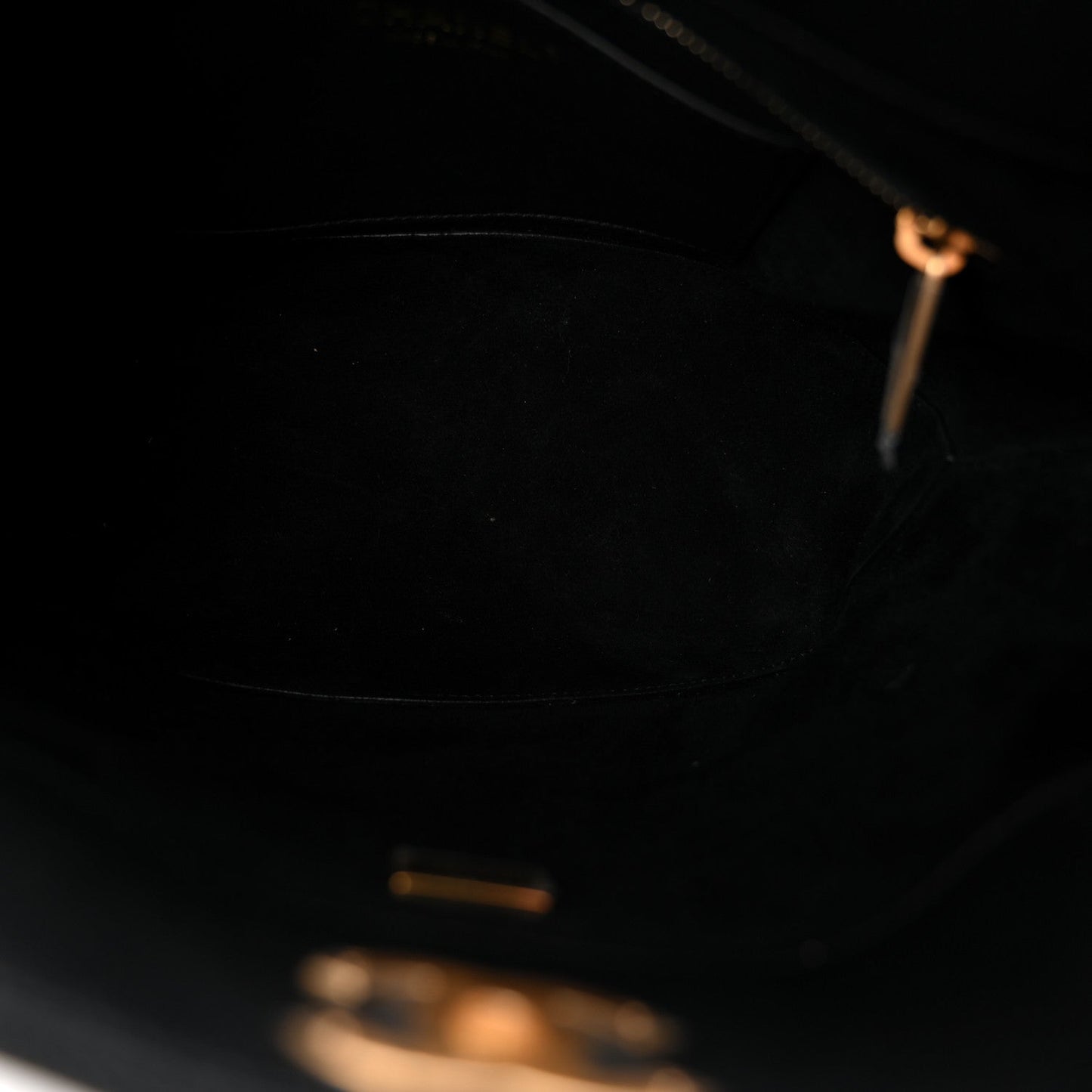 Caviar Quilted Hobo Black