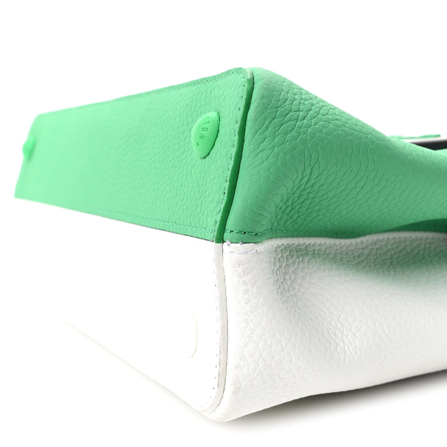 Taurillon Daniel Buren Artycapucines MM Green White