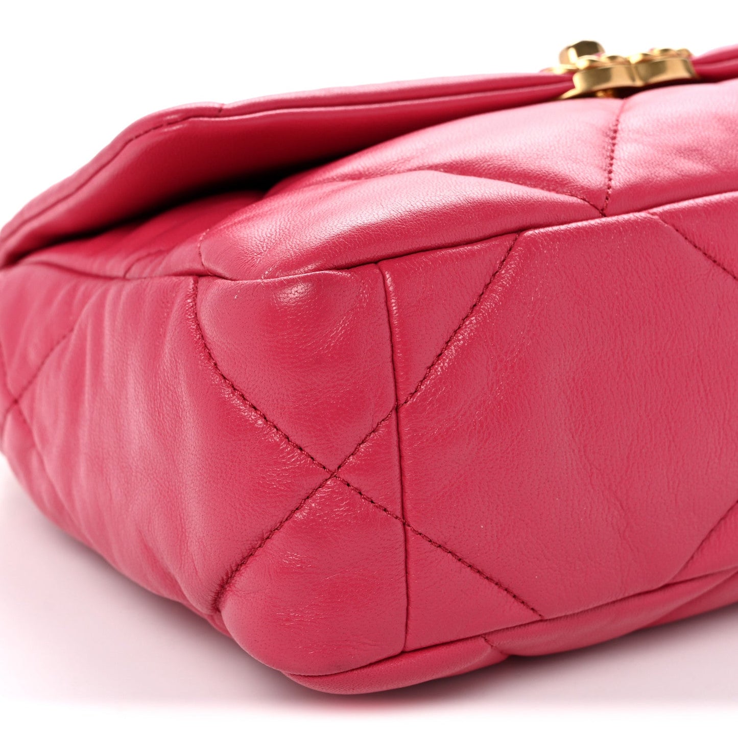 Goatskin Quilted Medium Chanel 19 Flap Pink