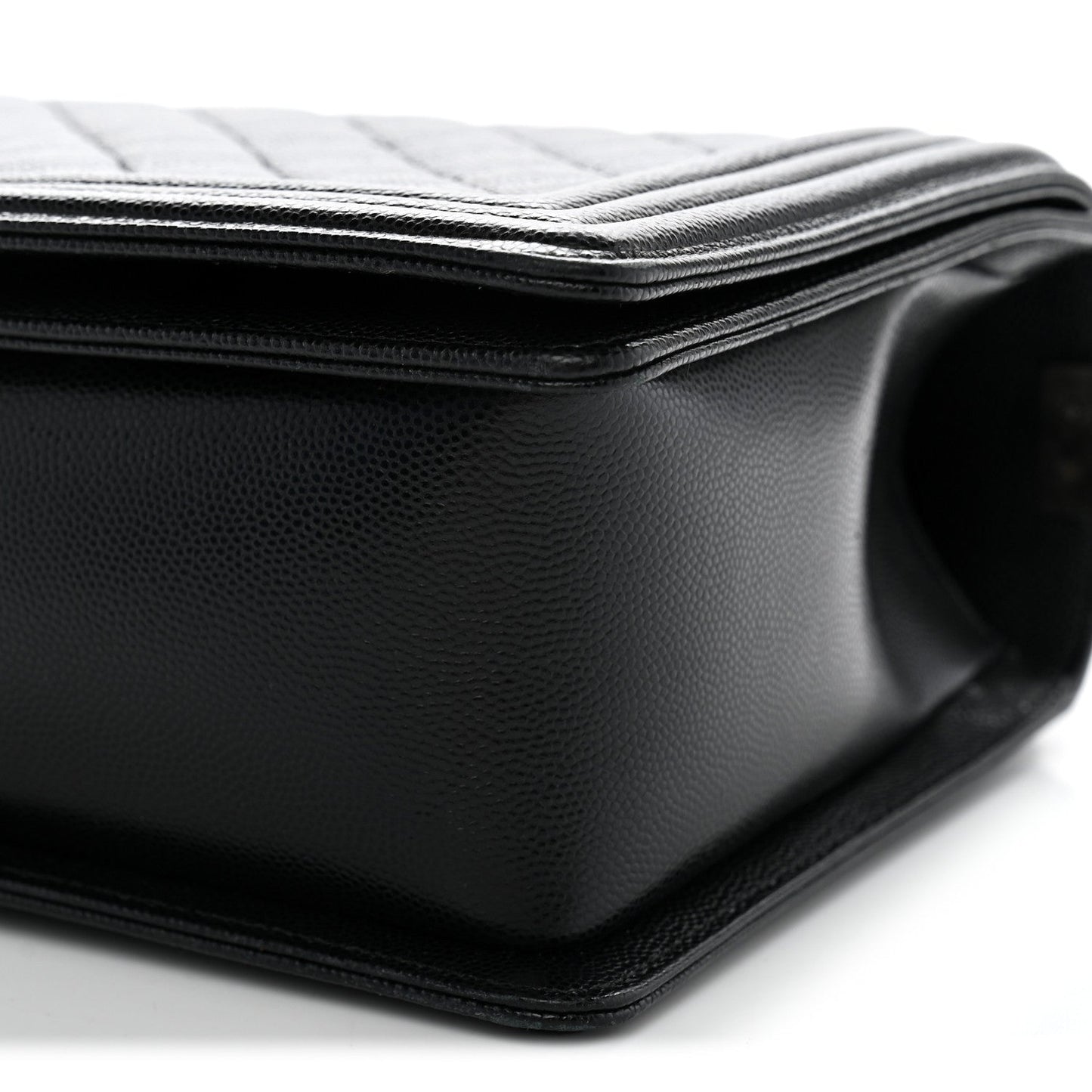 Caviar Quilted New Medium Boy Flap Black